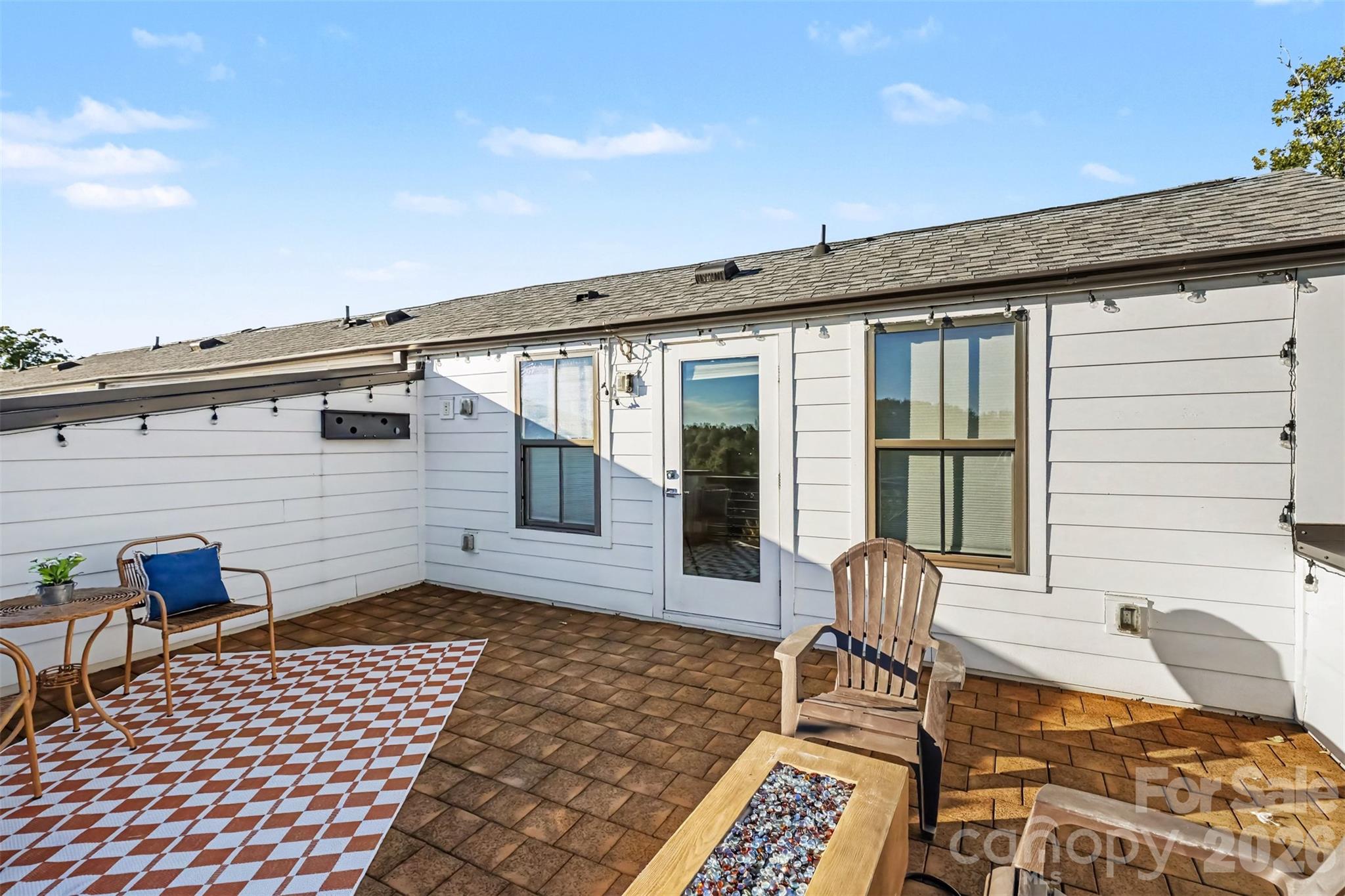 11921 Fiddlers Roof Lane Property Photo 38