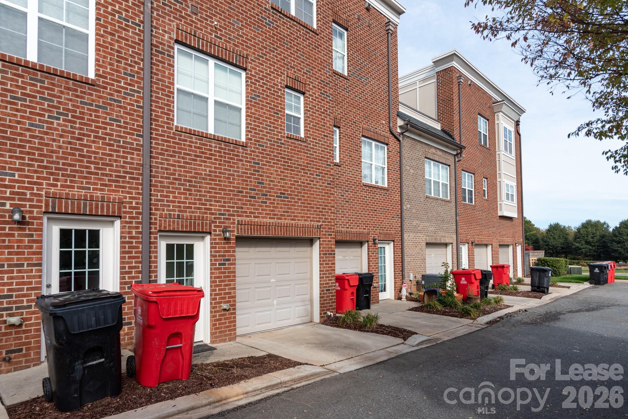 246 Harbour Place Drive Property Photo 18