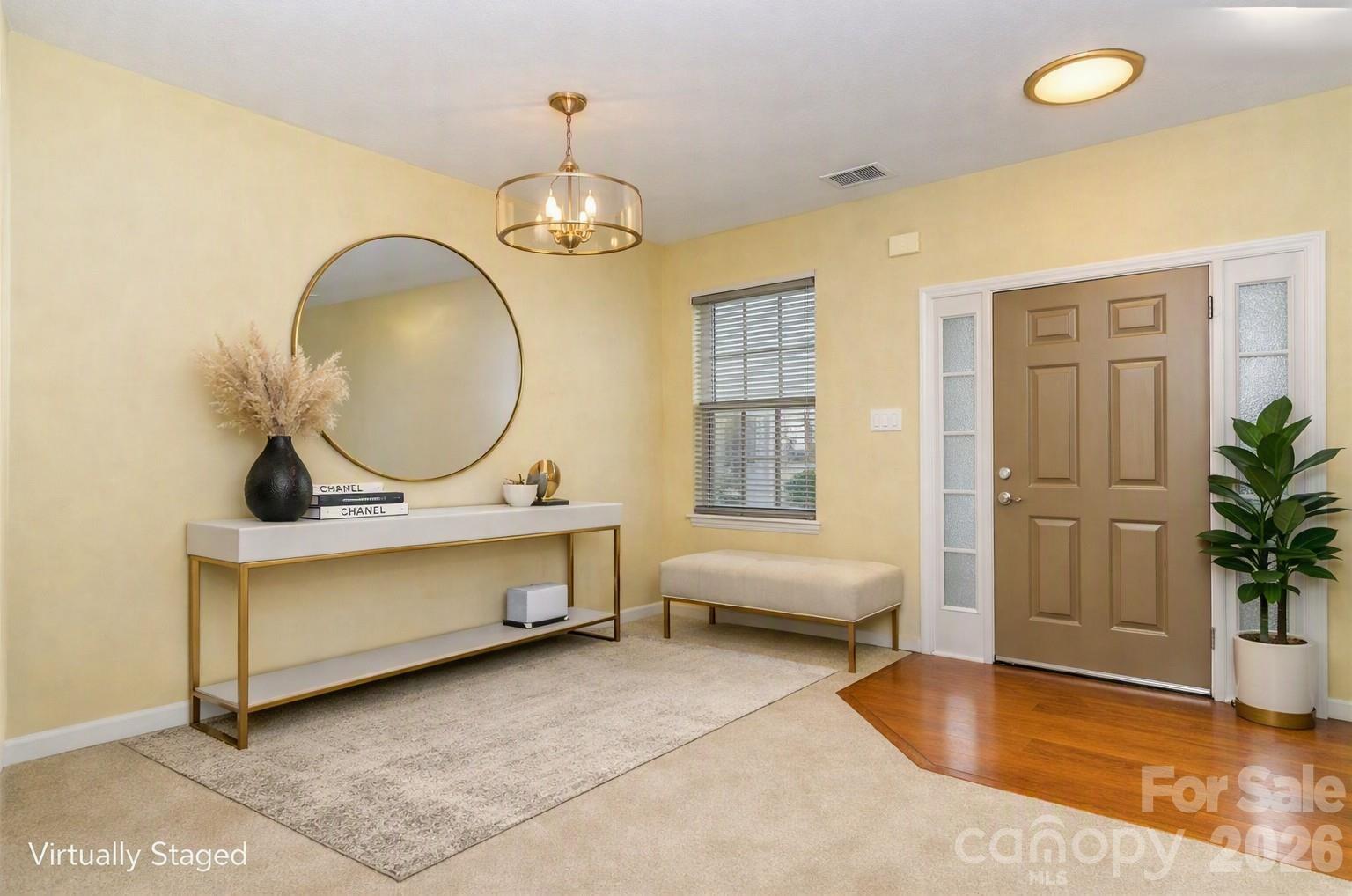 1018 Clover Gap Drive Property Photo 4