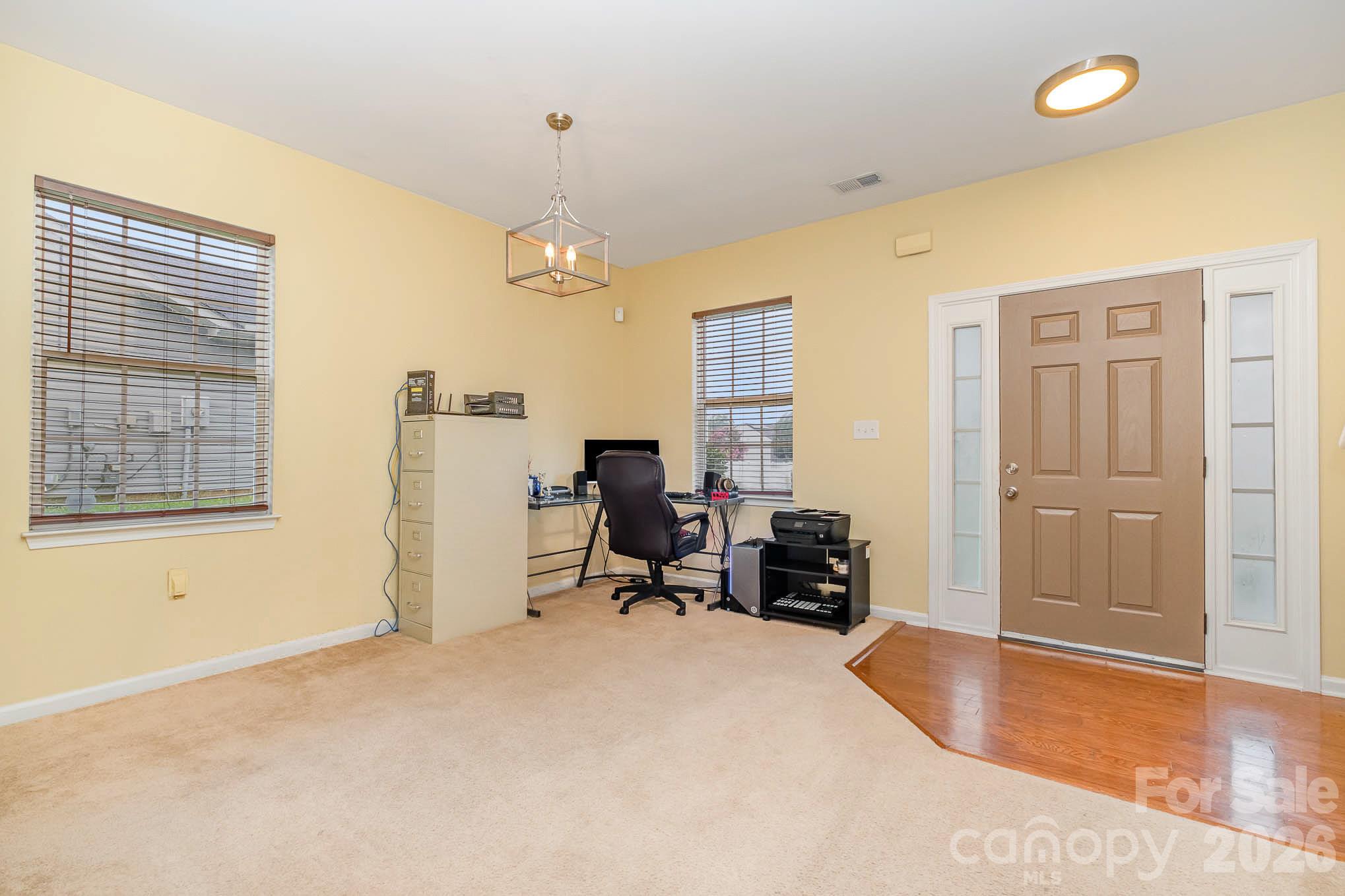 1018 Clover Gap Drive Property Photo 5