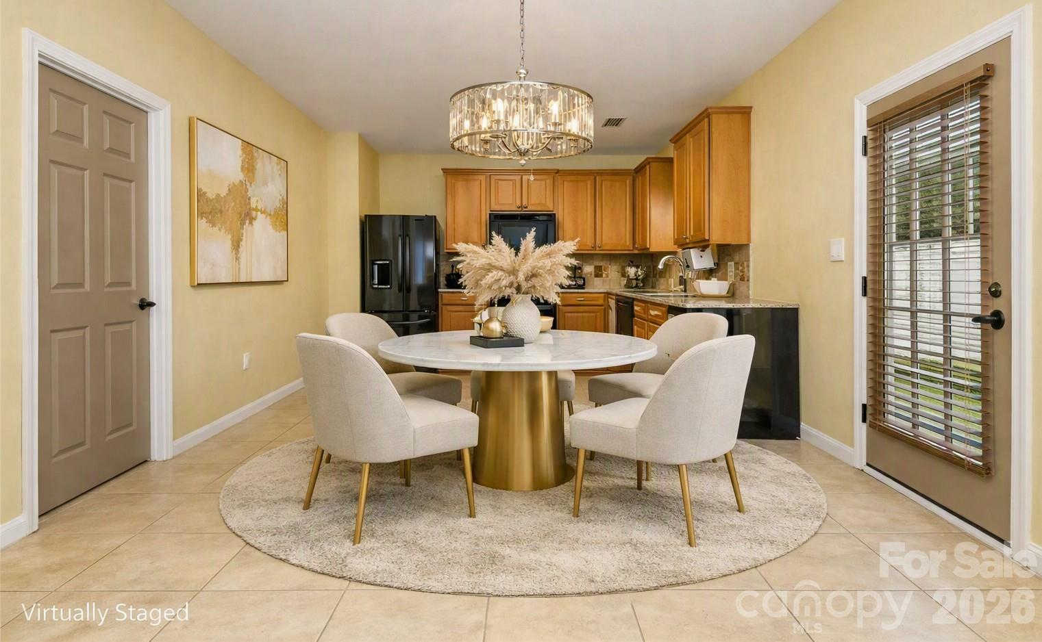 1018 Clover Gap Drive Property Photo 8
