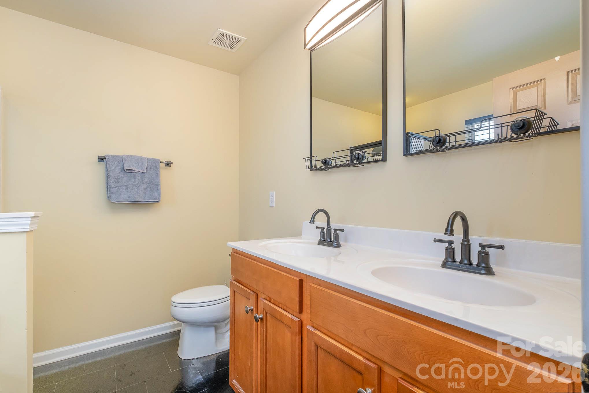 1018 Clover Gap Drive Property Photo 17
