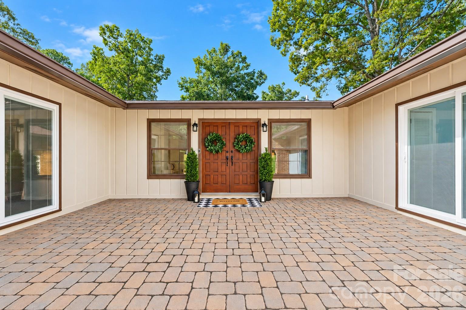 4024 Wandering Lane Property Photo 1