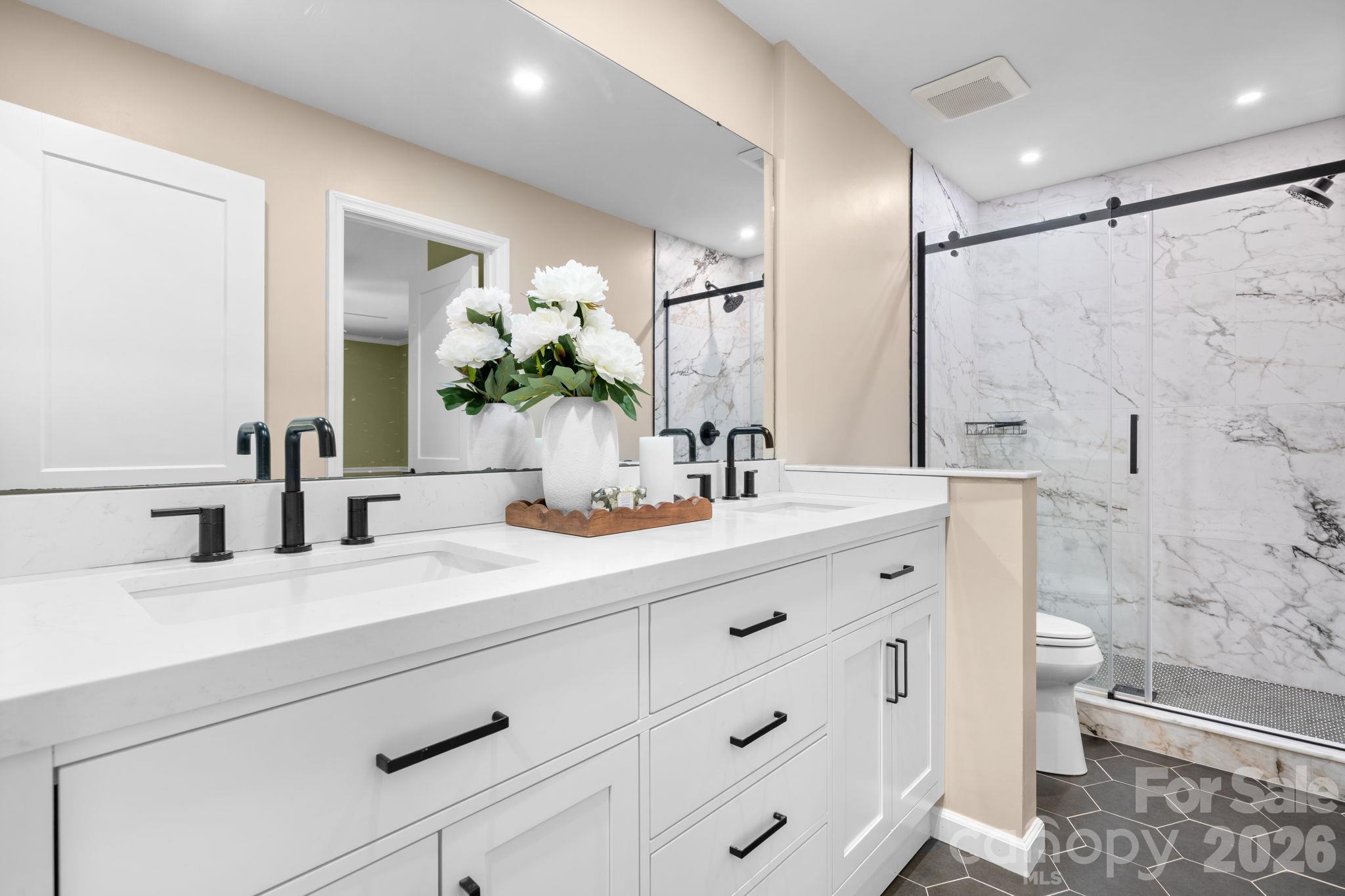 4024 Wandering Lane Property Photo 26
