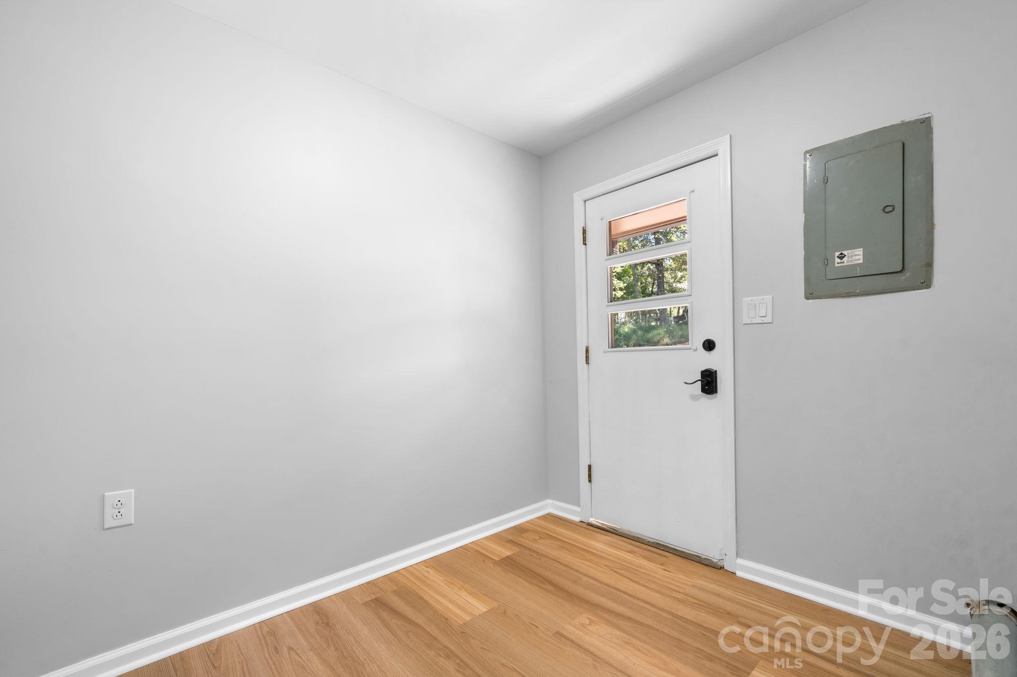 4024 Wandering Lane Property Photo 29