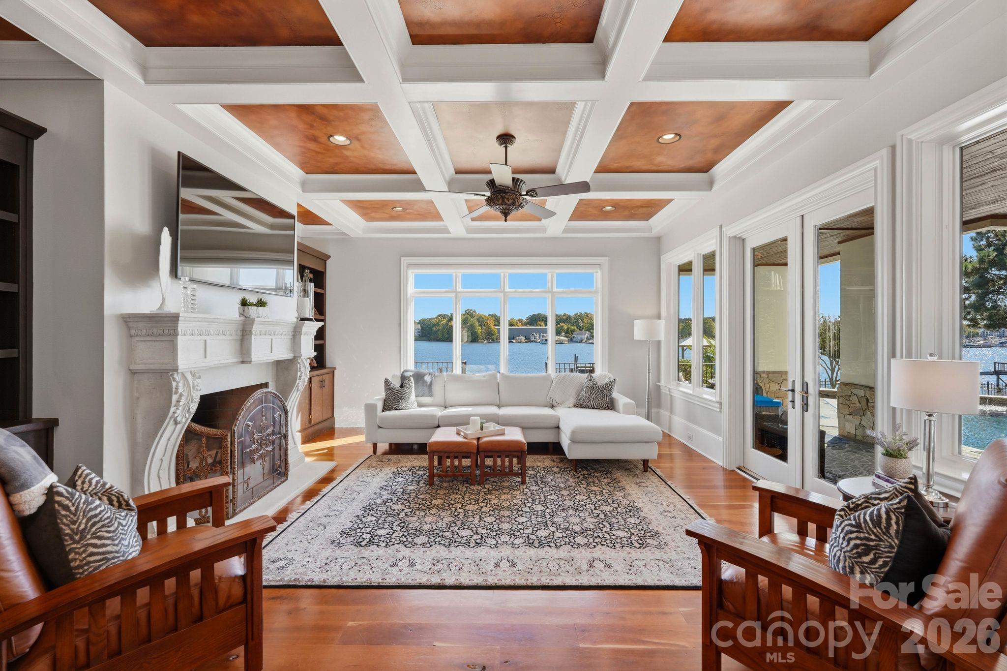 18203 Pompano Place Property Photo 4