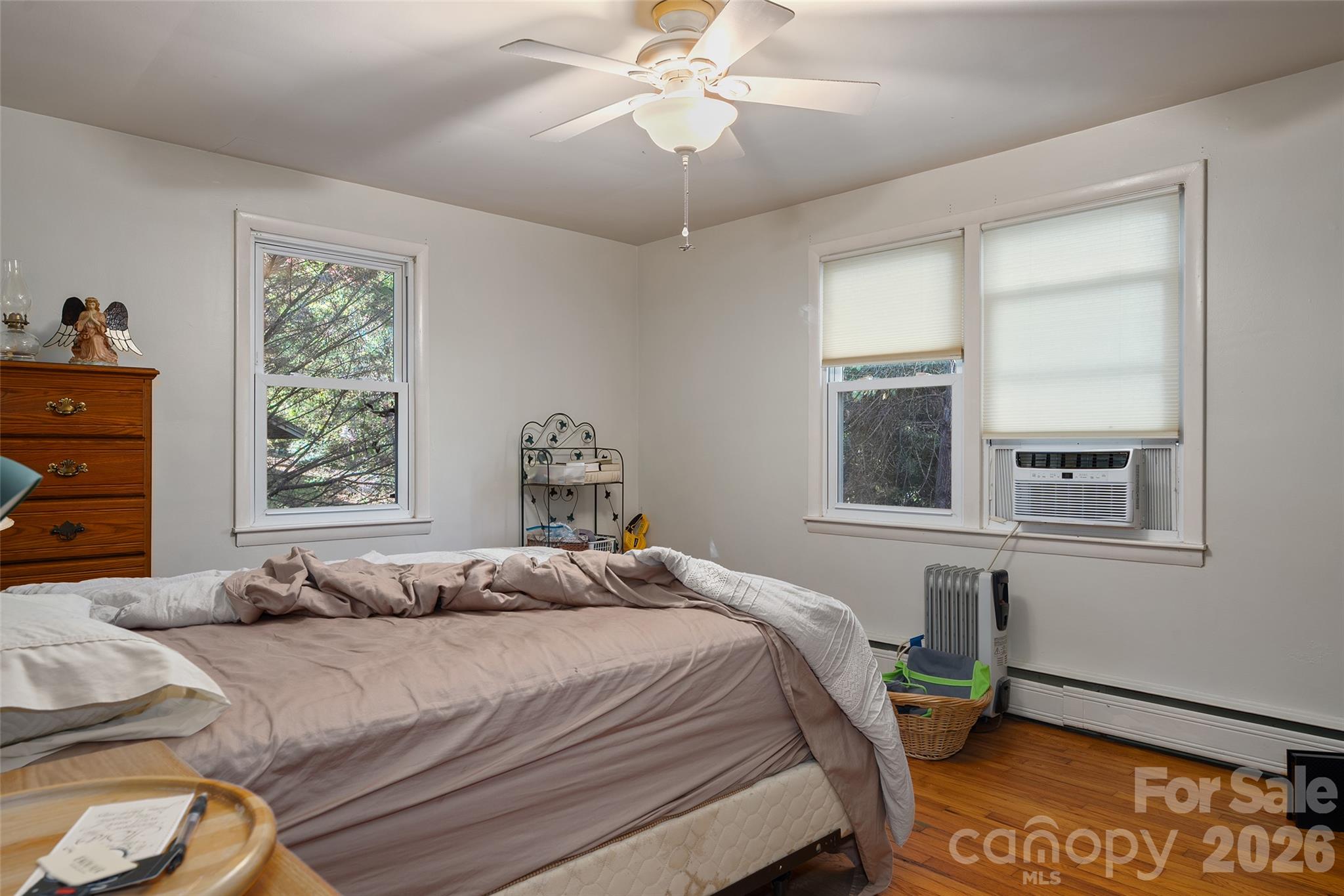 152 Tate Street Property Photo 32
