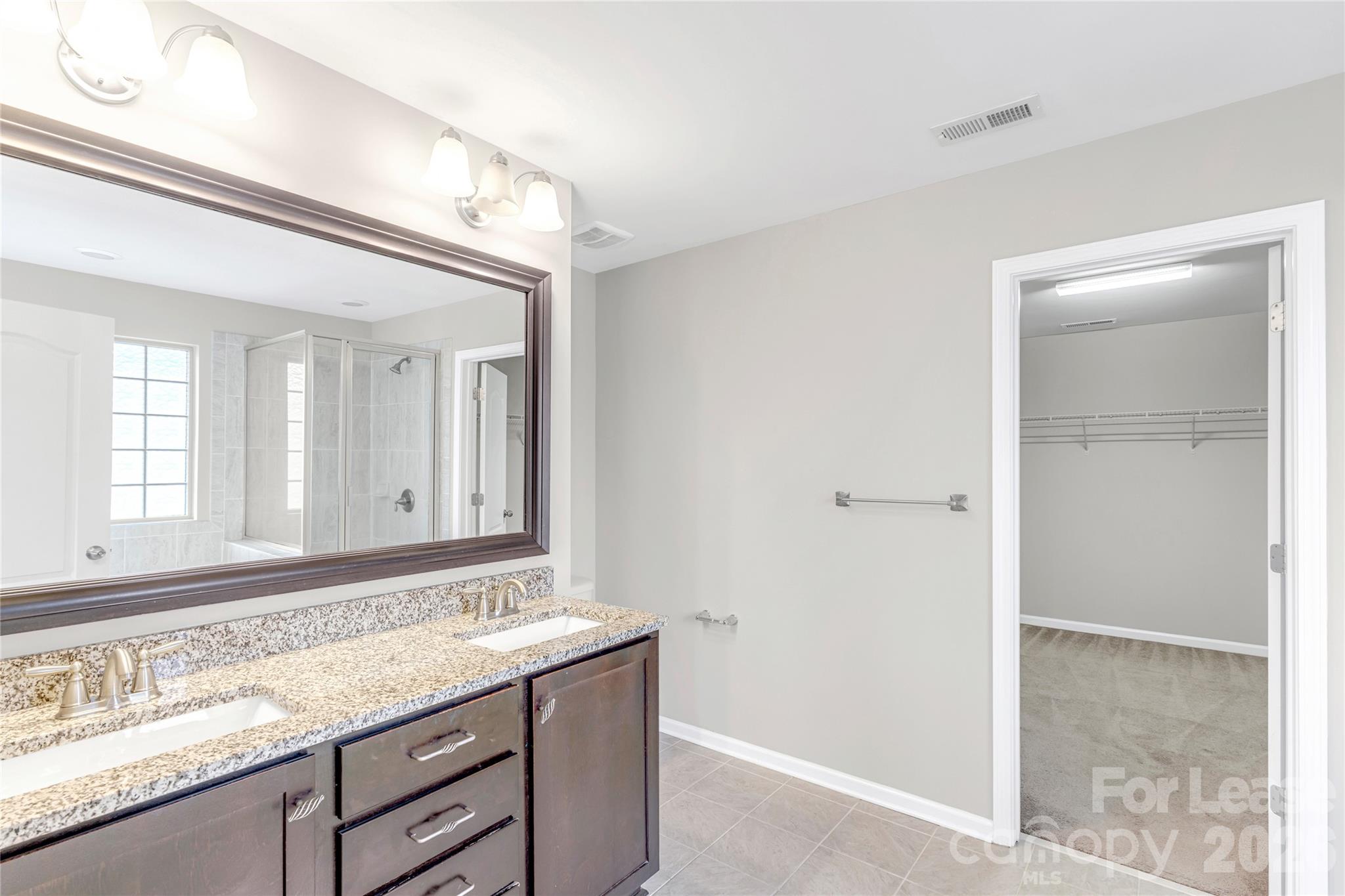 15133 Taylor Ridge Lane Property Photo 8