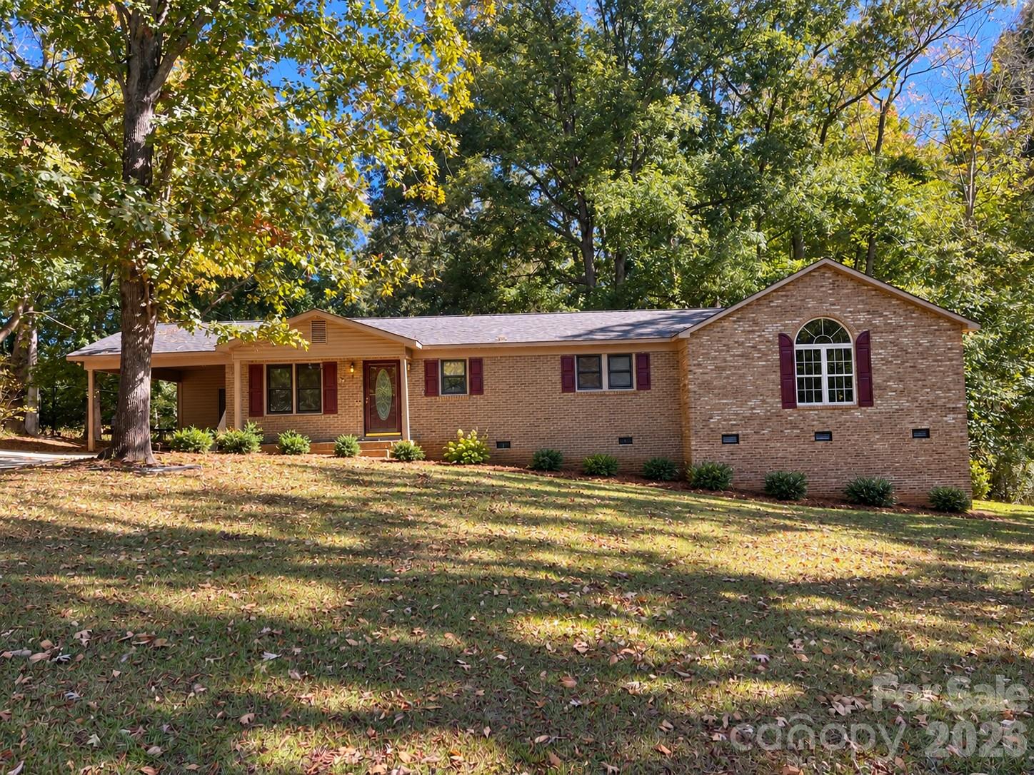 1609 University Park Drive Property Photo 1