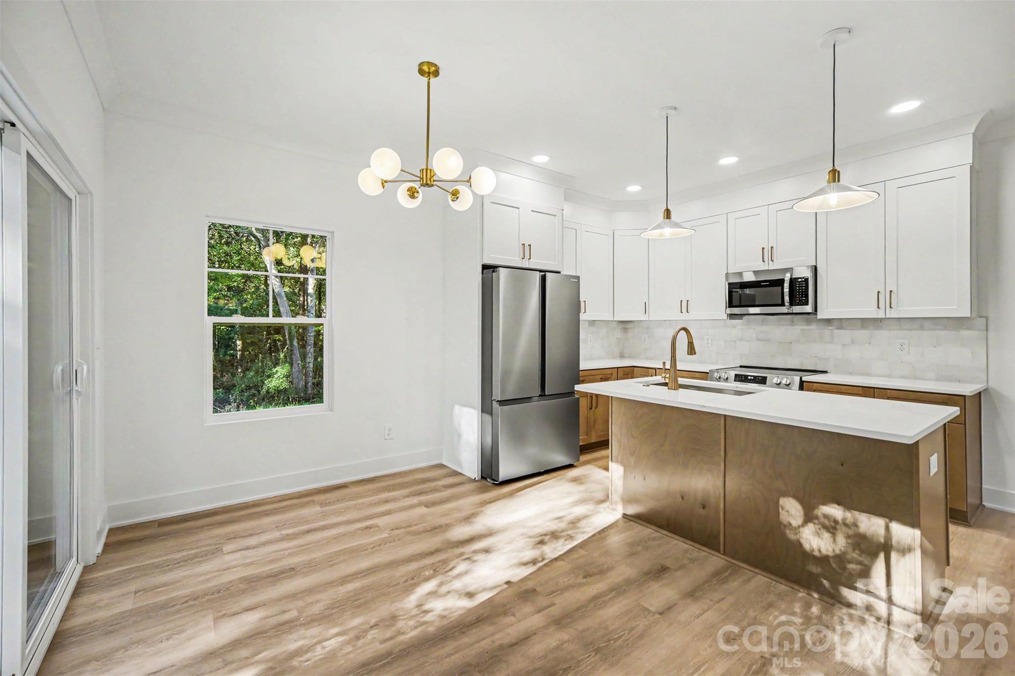 514 Brookgreen Drive Property Photo 3