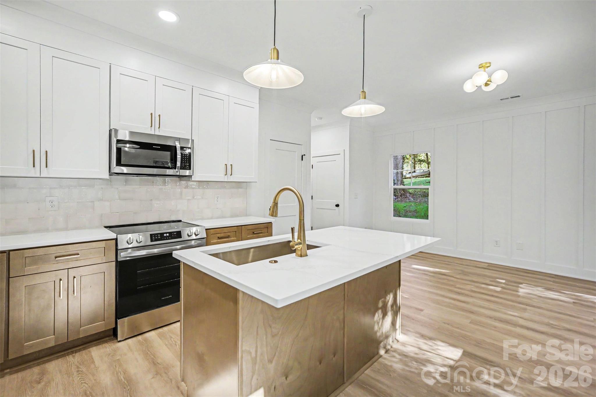 514 Brookgreen Drive Property Photo 8