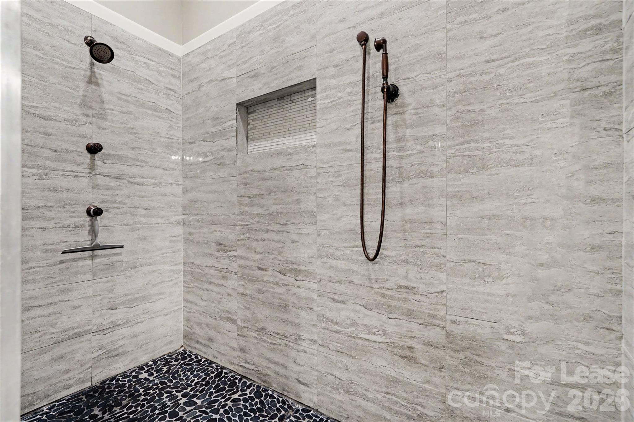 5129 Watermead Lane Property Photo 32