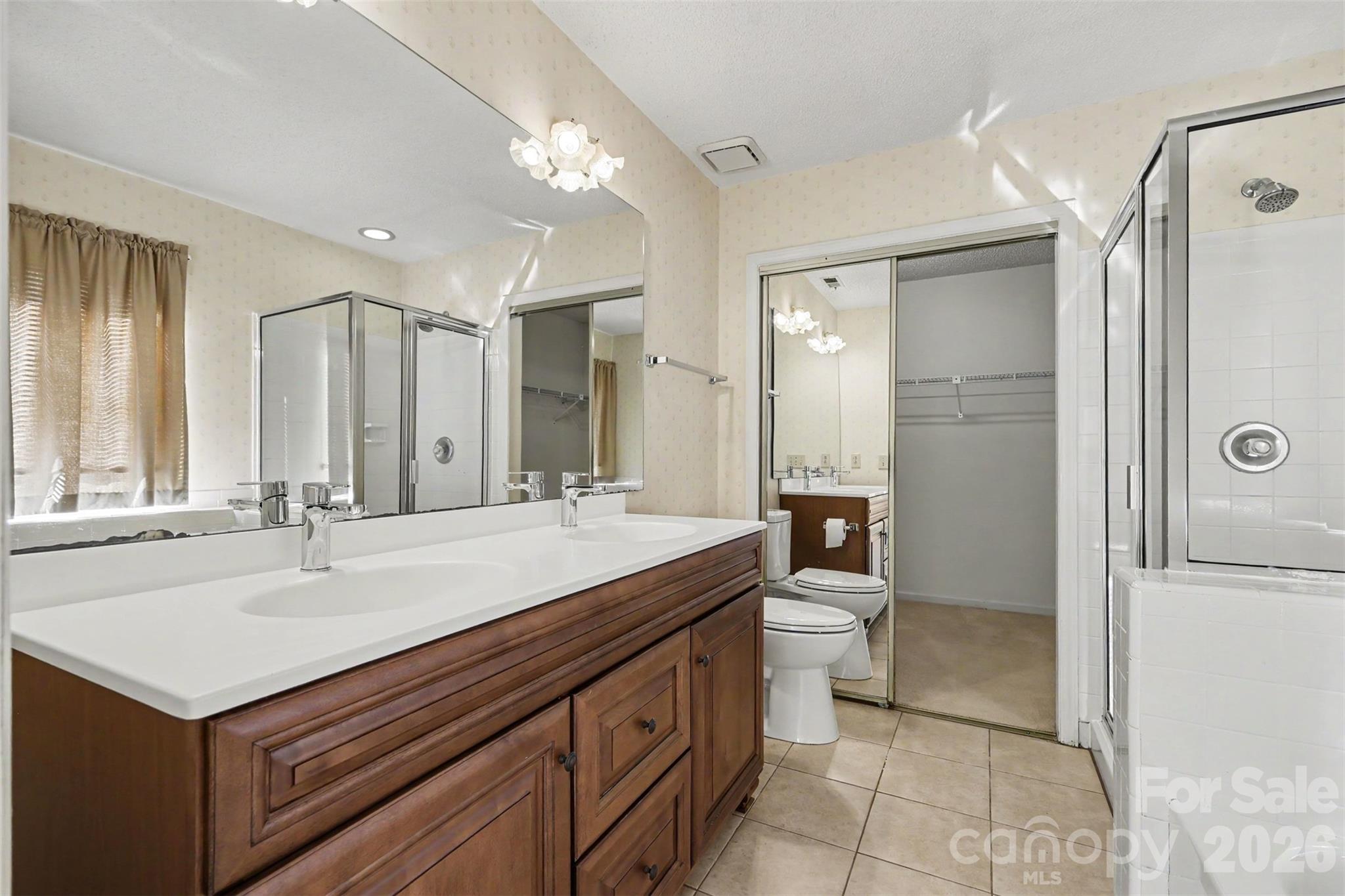 5929 Old Meadow Road Property Photo 15