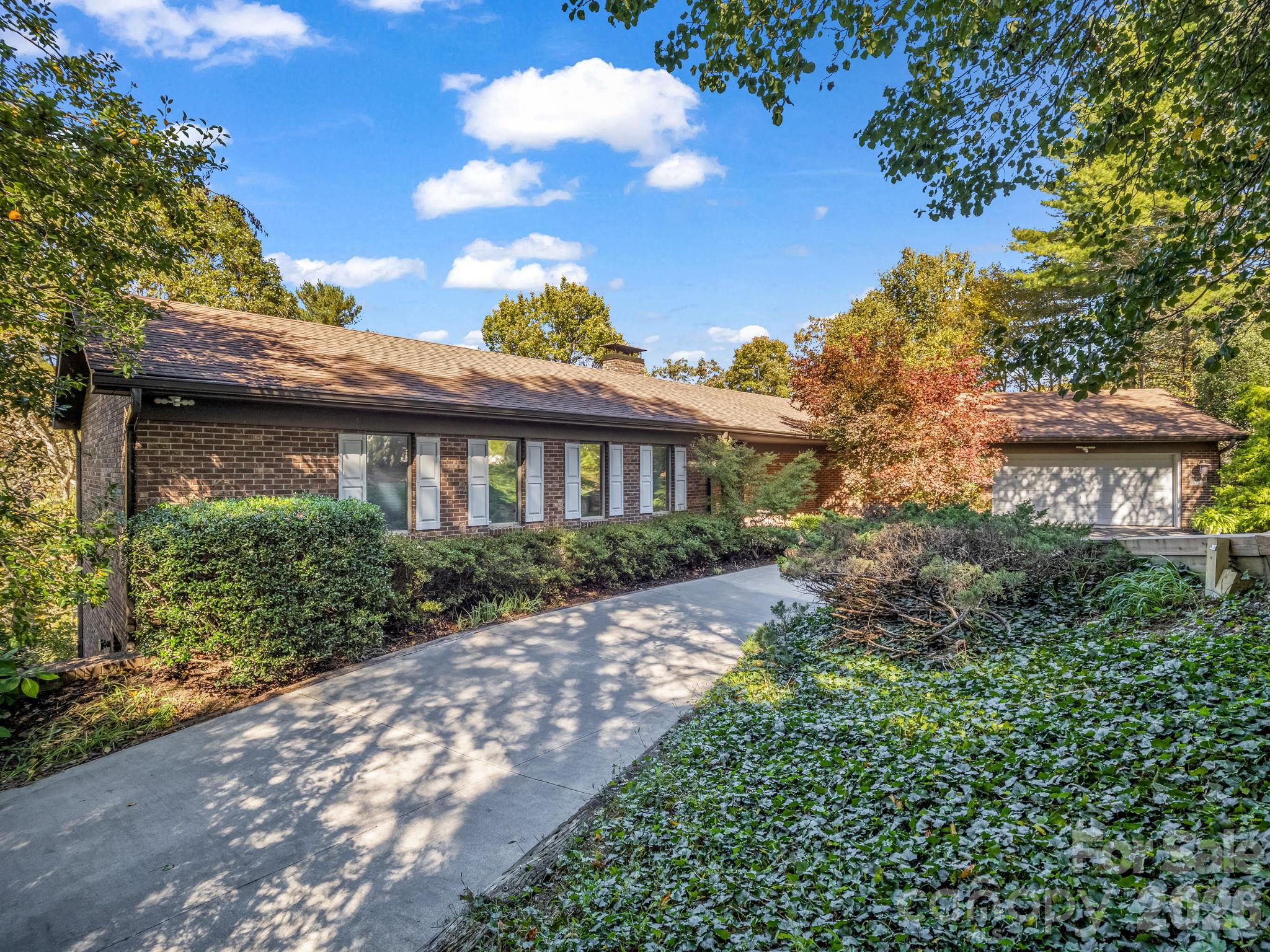 112 Wolf Shoals Road Property Photo 2