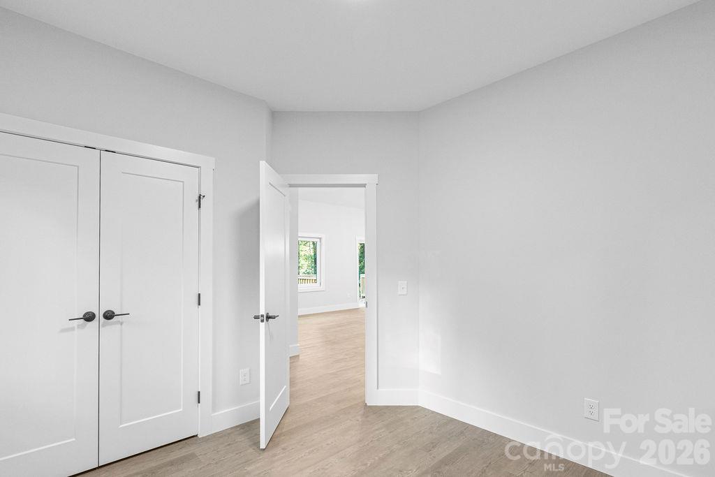 1520 Holly Court Property Photo 16
