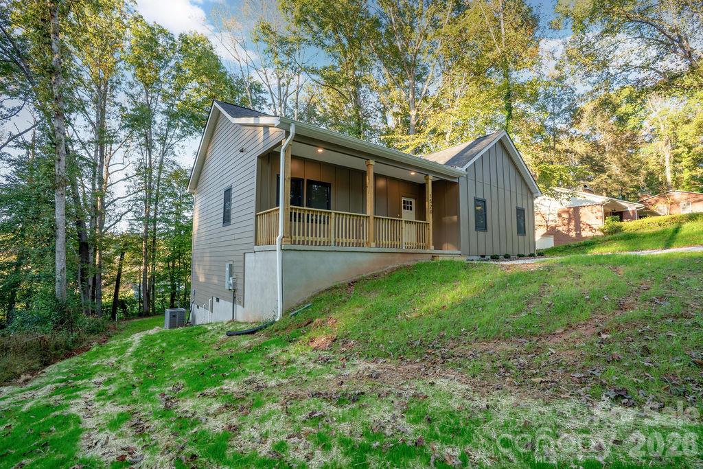 1520 Holly Court Property Photo 29