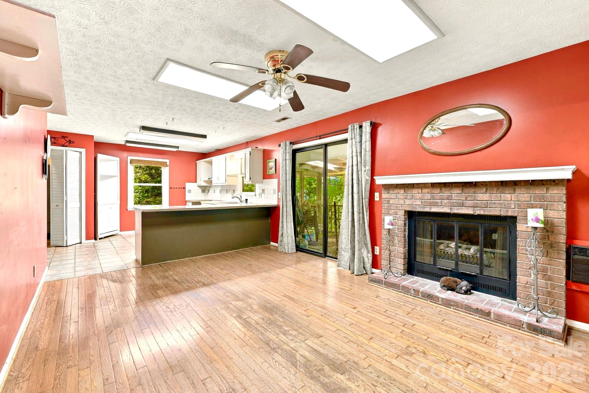 252 Foxhunt Lane Property Photo 11