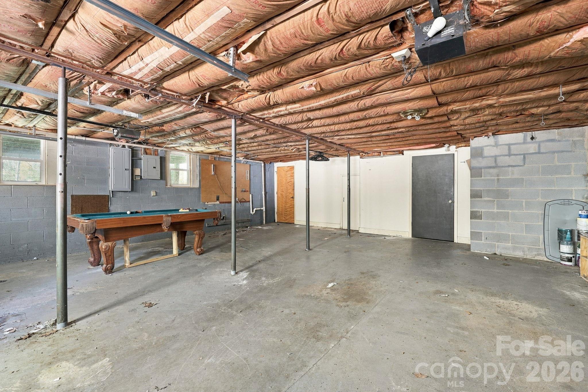 252 Foxhunt Lane Property Photo 17