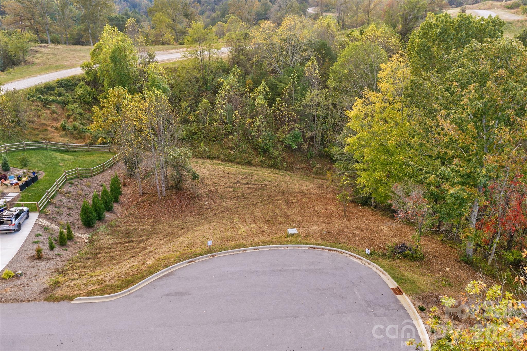 404 Blue Mind Way 76 Property Photo 5