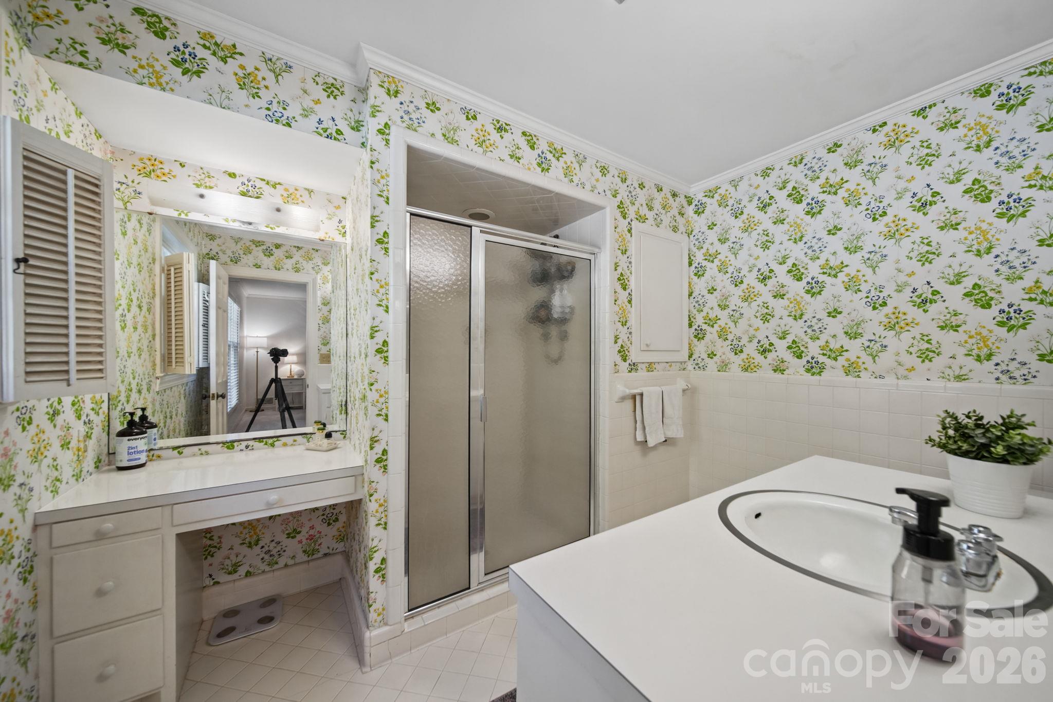 1500 Lee Lynn Road Property Photo 22