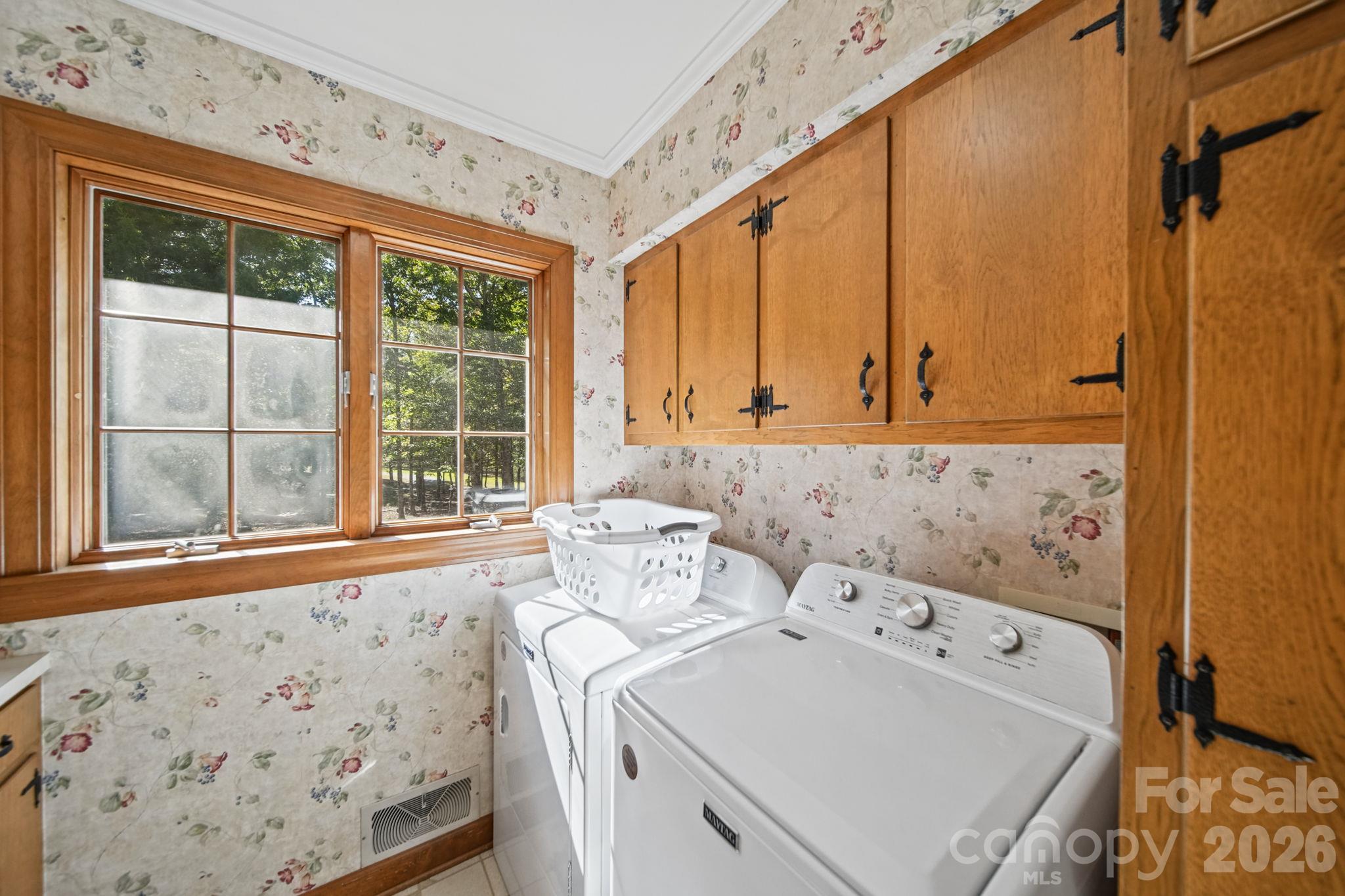 1500 Lee Lynn Drive Property Photo 31