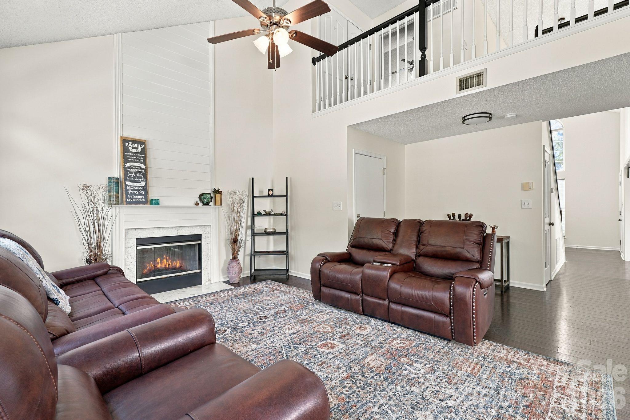 2541 Governors Pointe Court Property Photo 1