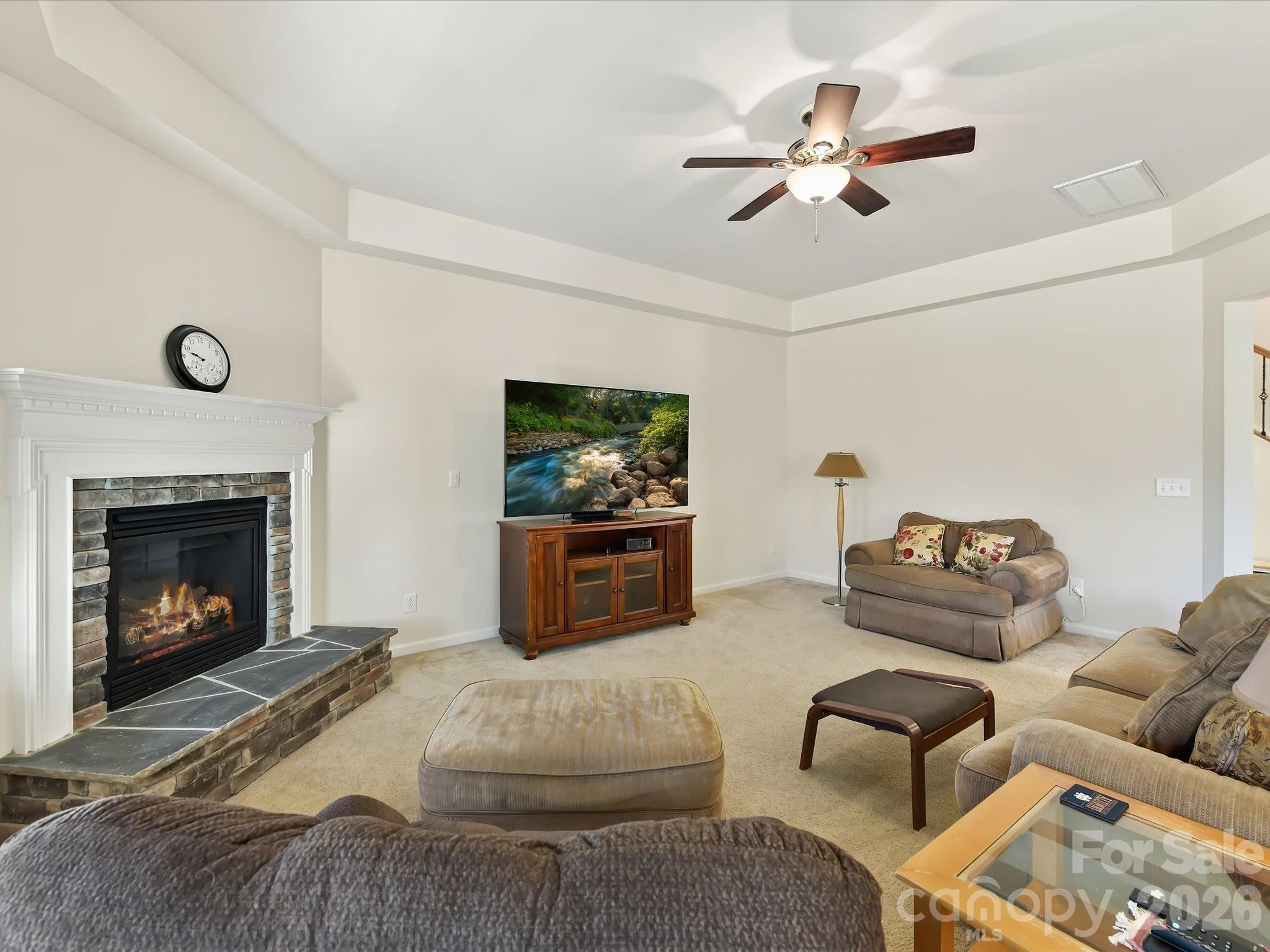 11606 Warfield Avenue Property Photo 17