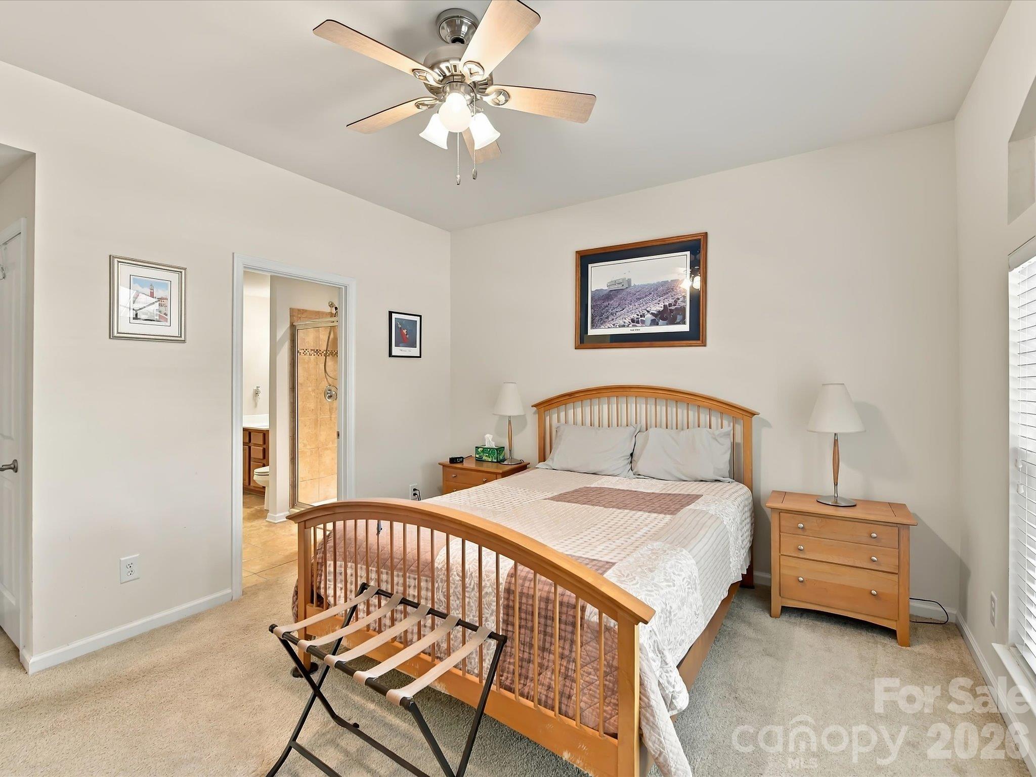 11606 Warfield Avenue Property Photo 21