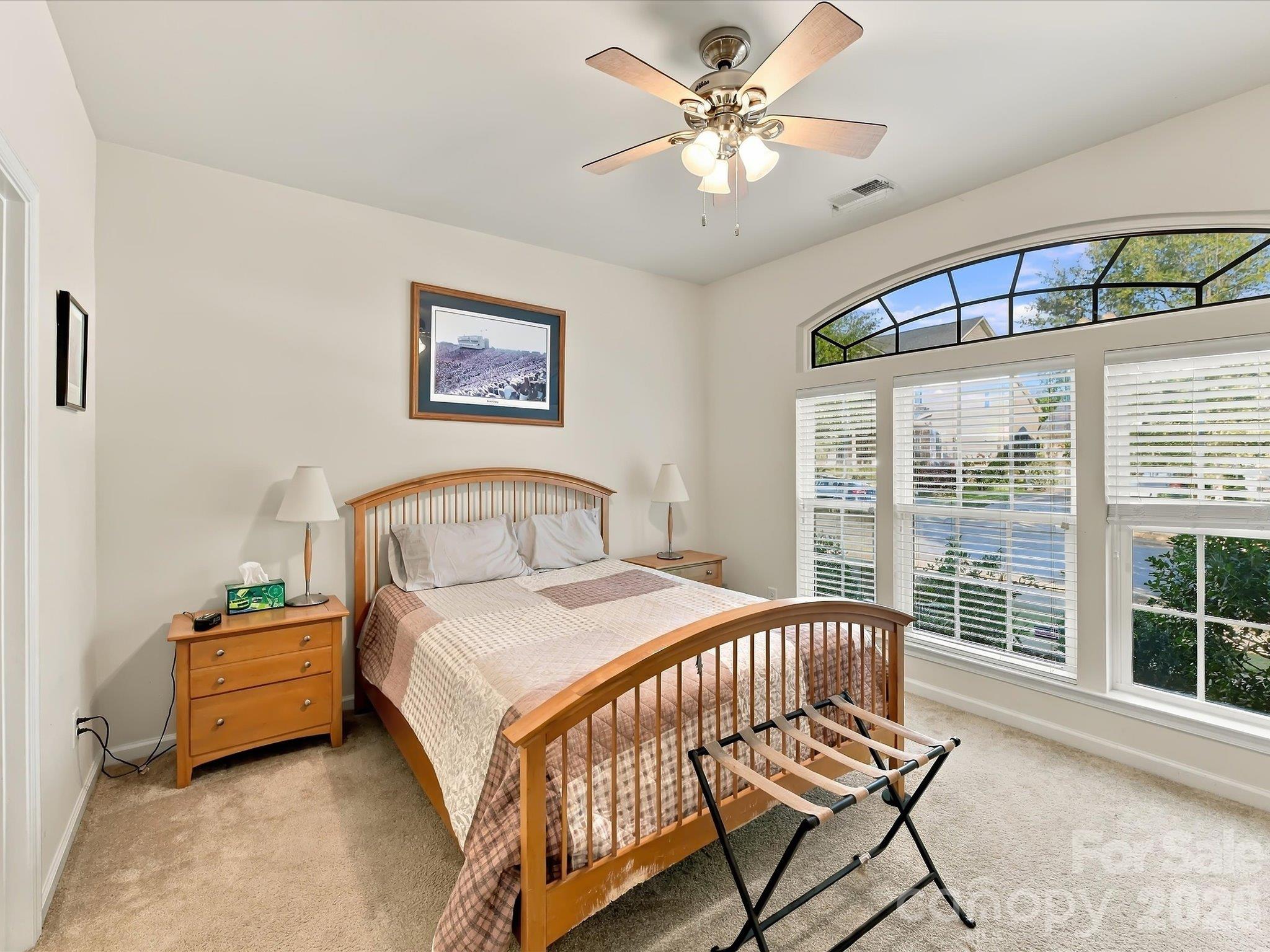 11606 Warfield Avenue Property Photo 22