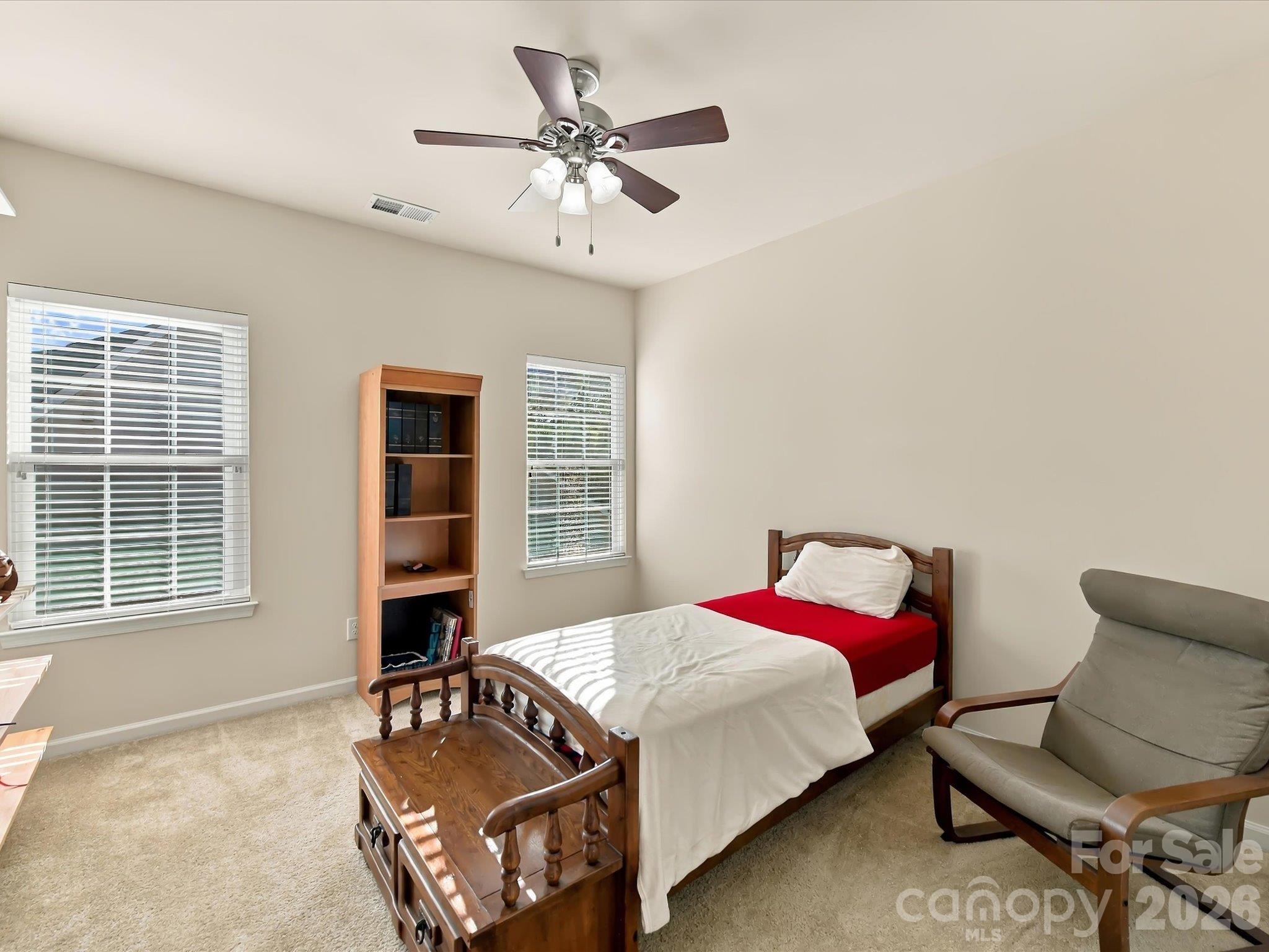 11606 Warfield Avenue Property Photo 30