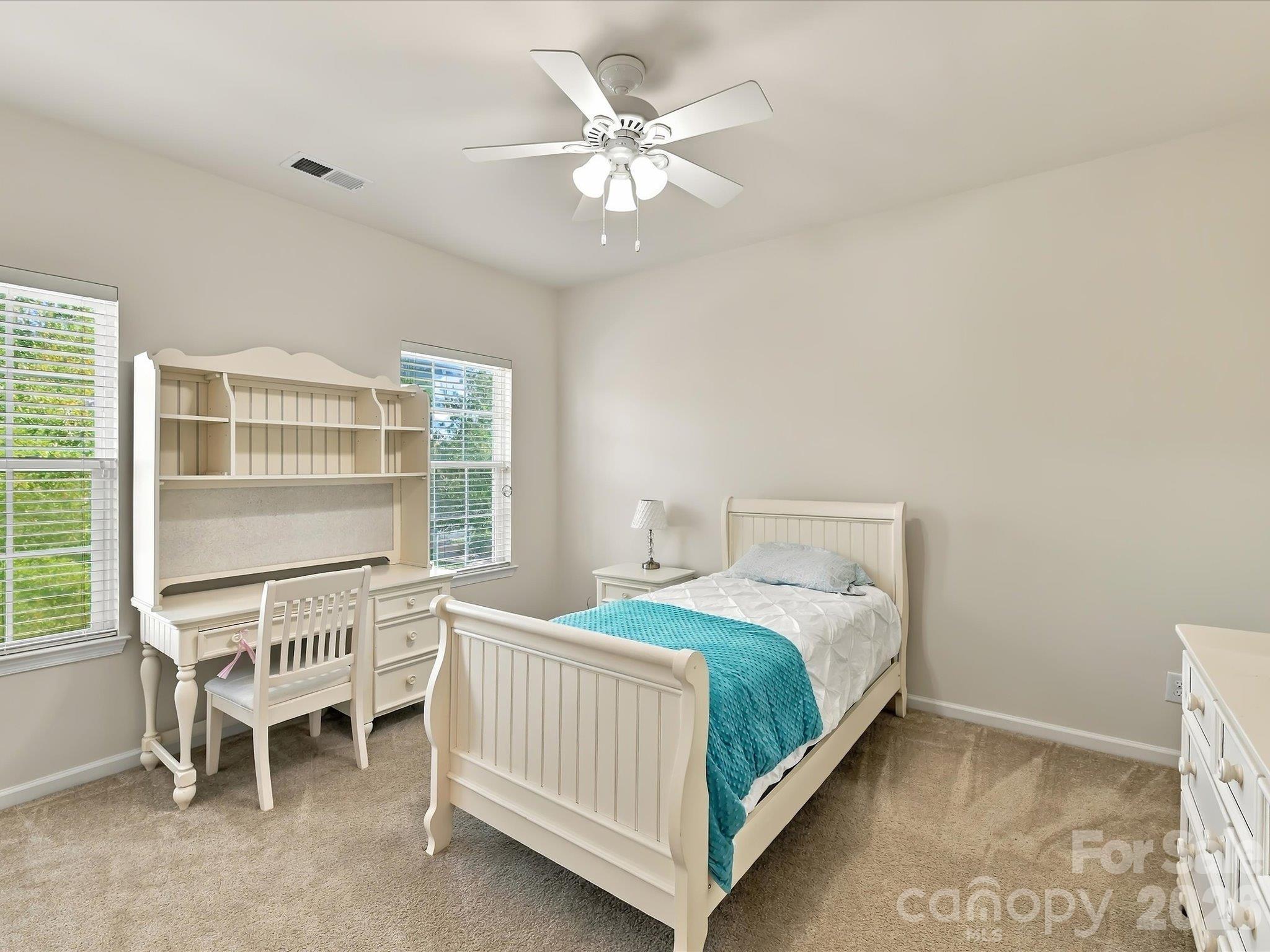 11606 Warfield Avenue Property Photo 34