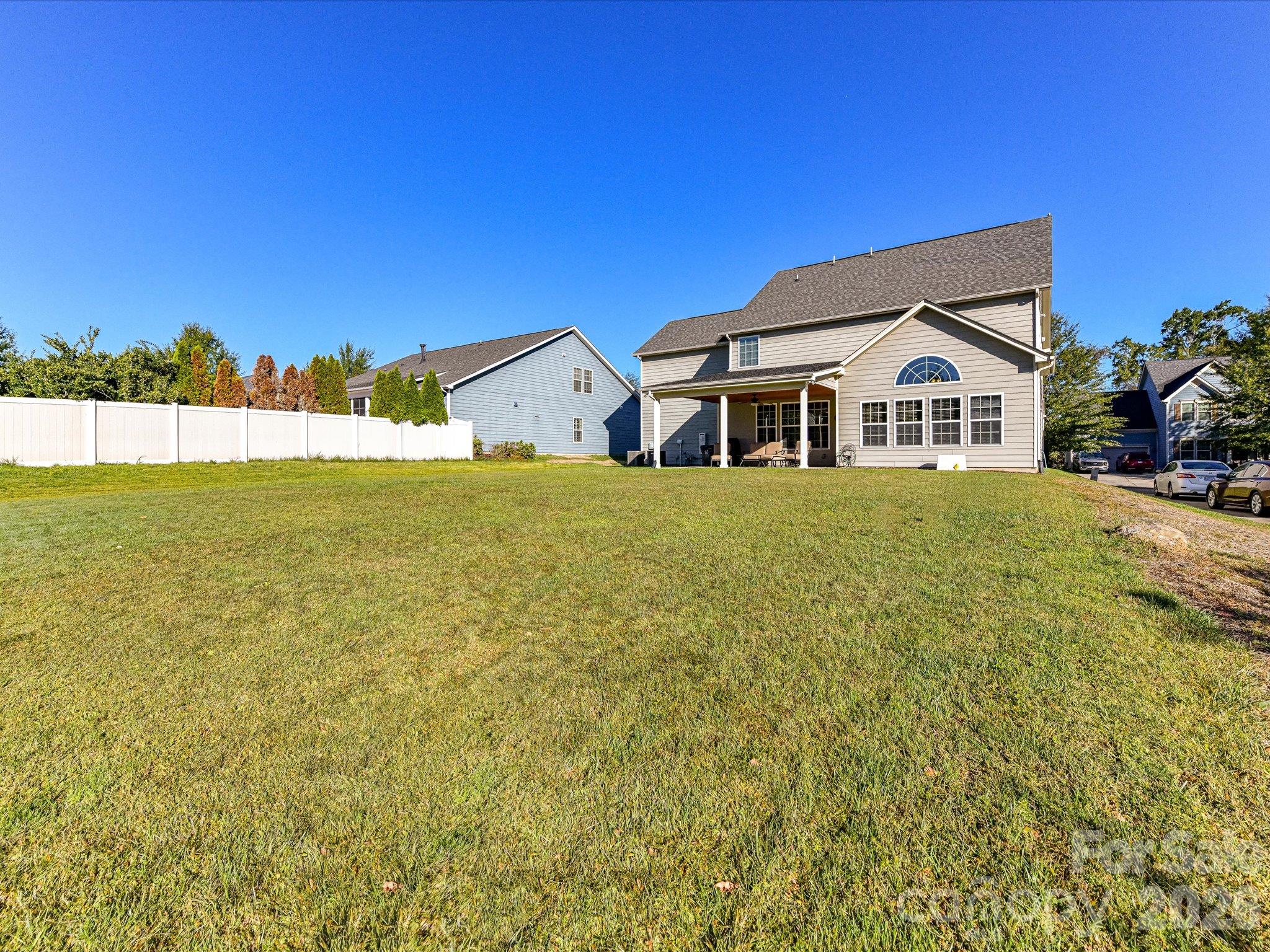 11606 Warfield Avenue Property Photo 46