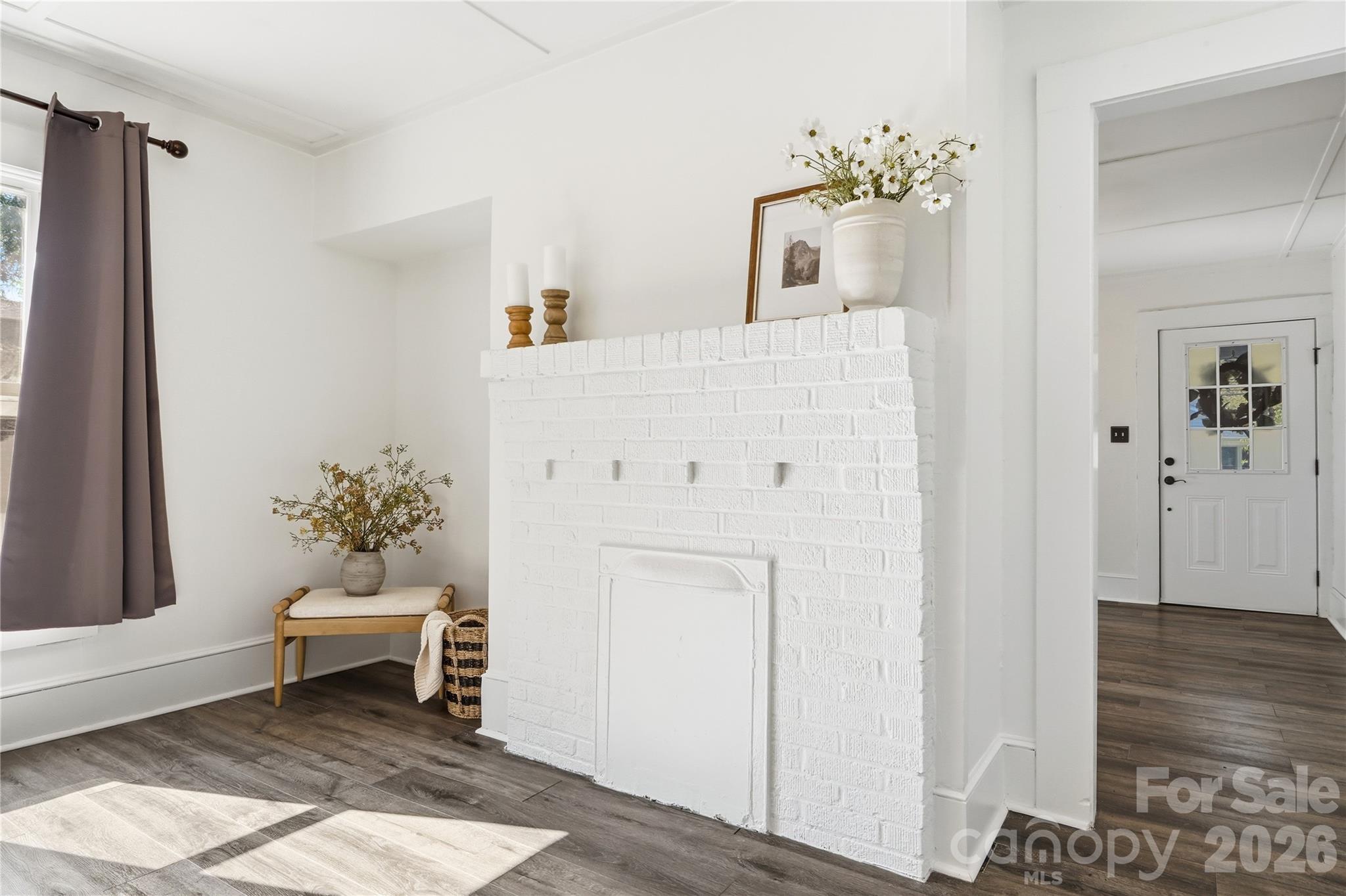 604 Fairview Street Property Photo 11