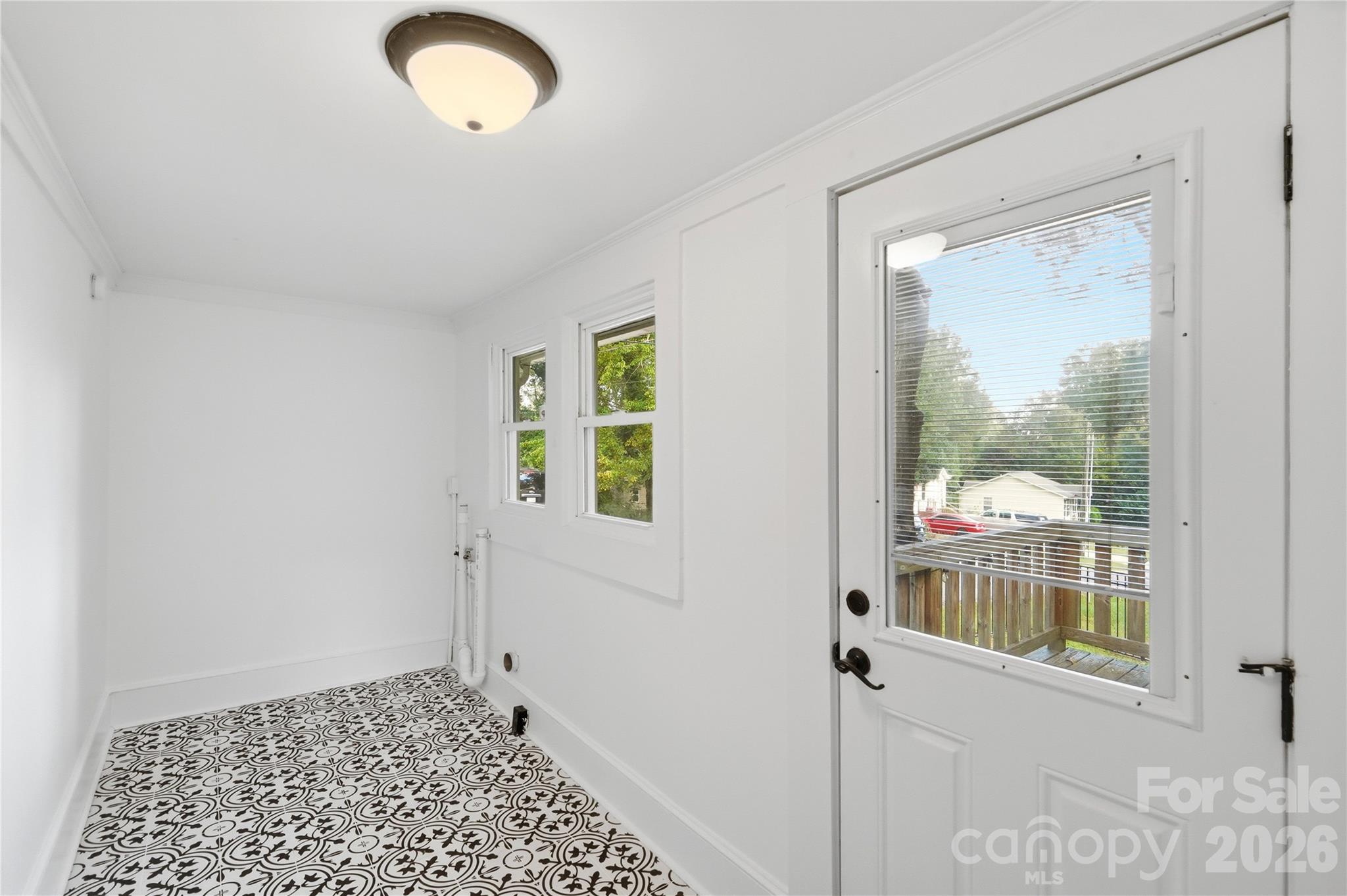 604 Fairview Street Property Photo 17