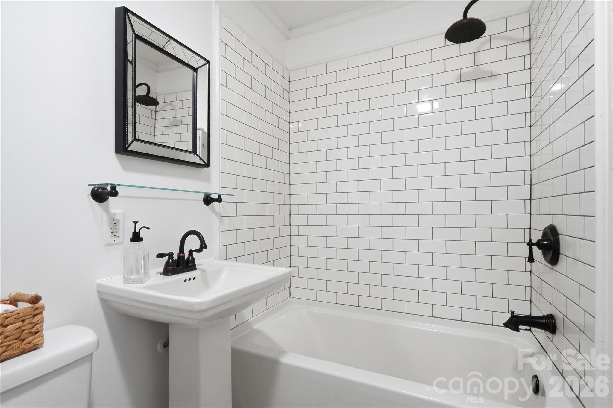 604 Fairview Street Property Photo 22