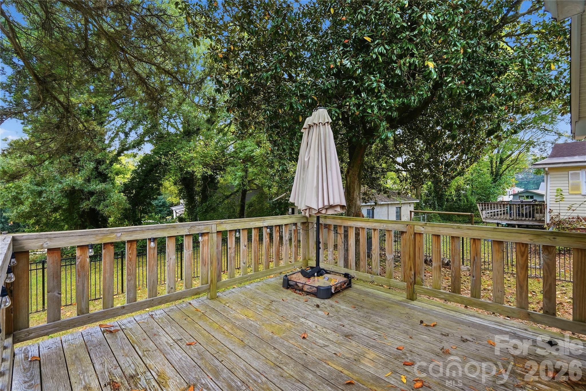 604 Fairview Street Property Photo 26