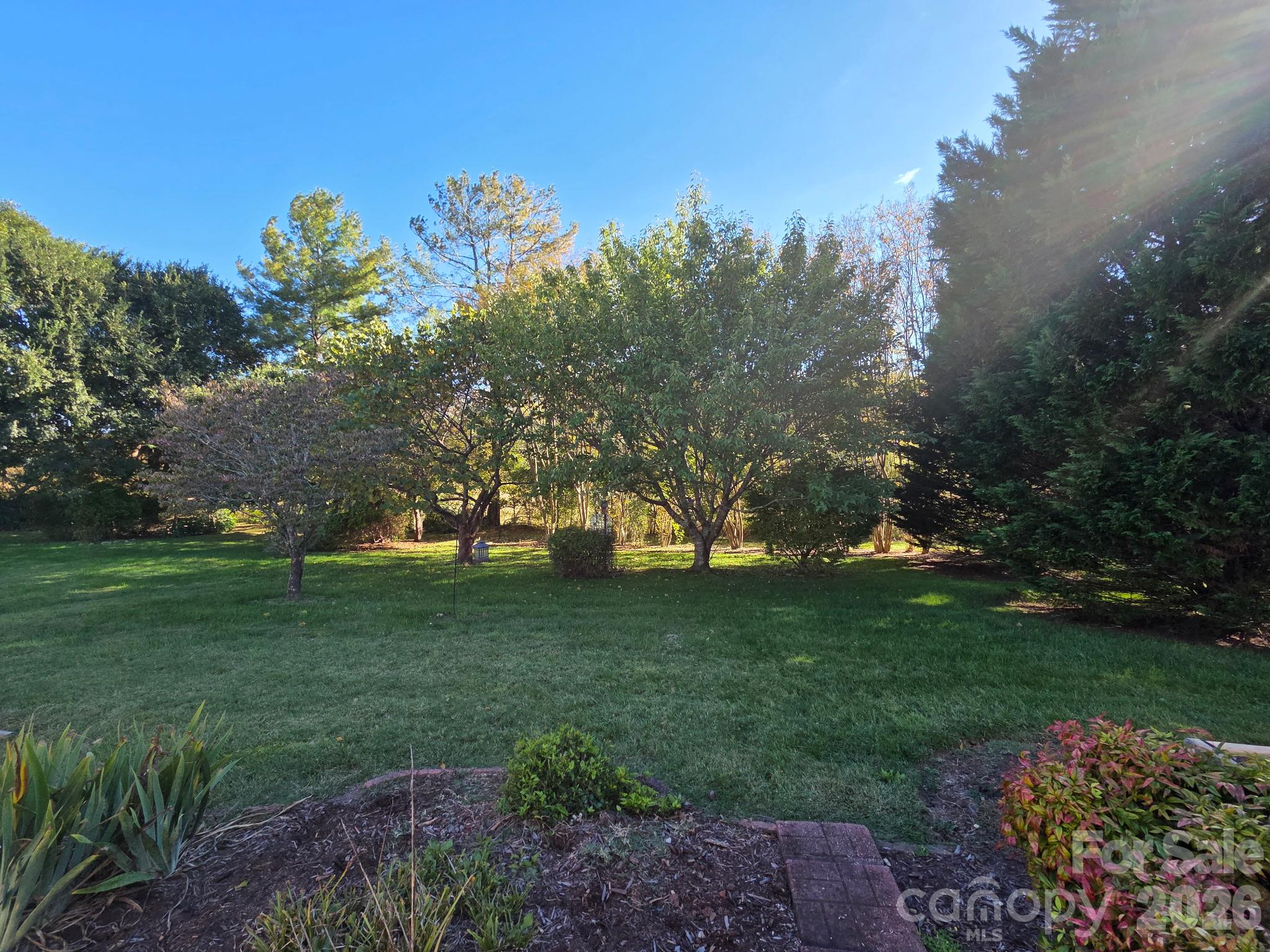 205 Misty Lane Property Photo 2