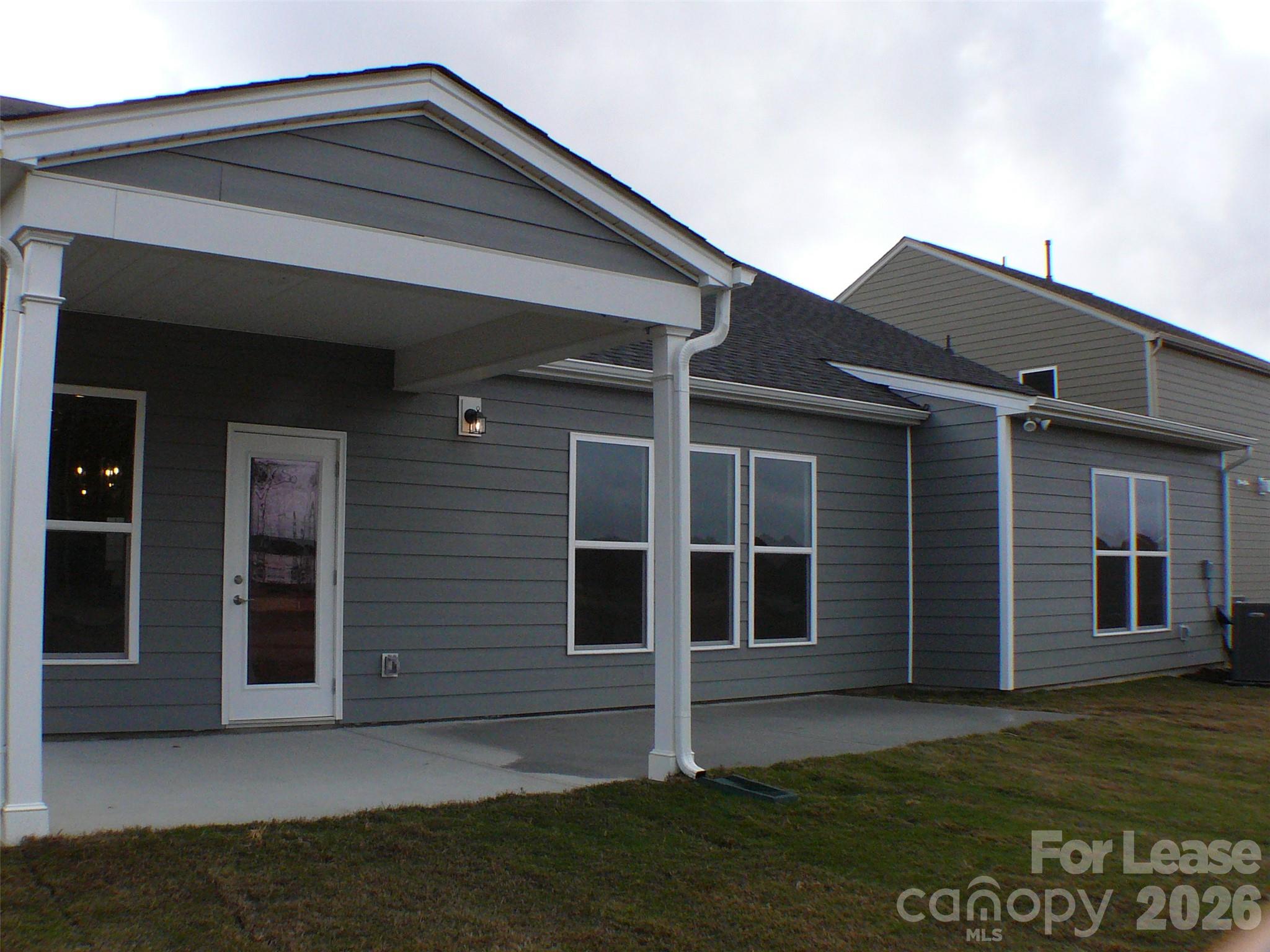 14012 Glaswick Drive Property Photo 2