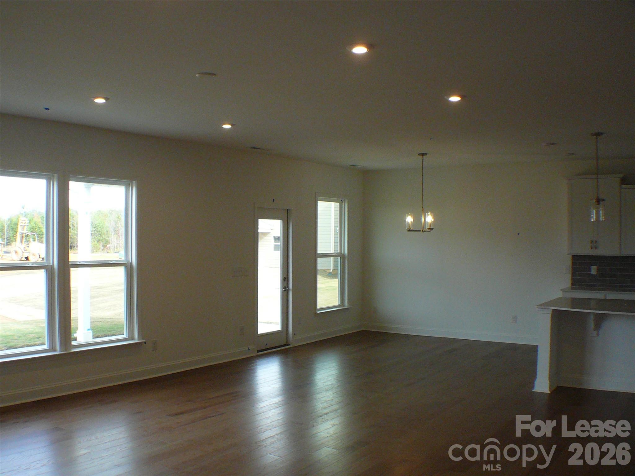 14012 Glaswick Drive Property Photo 5