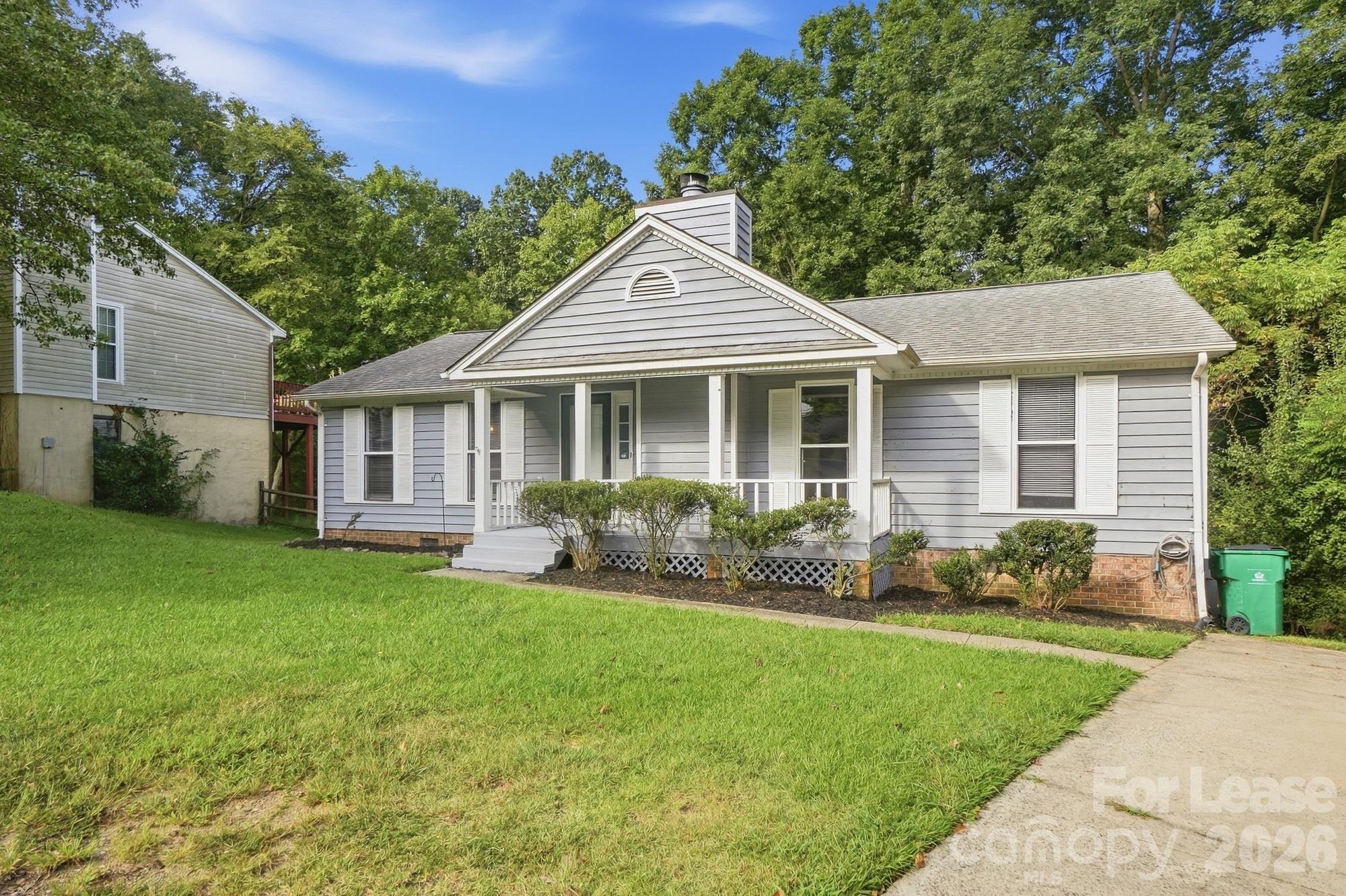 2939 Gray Feather Drive Property Photo 2
