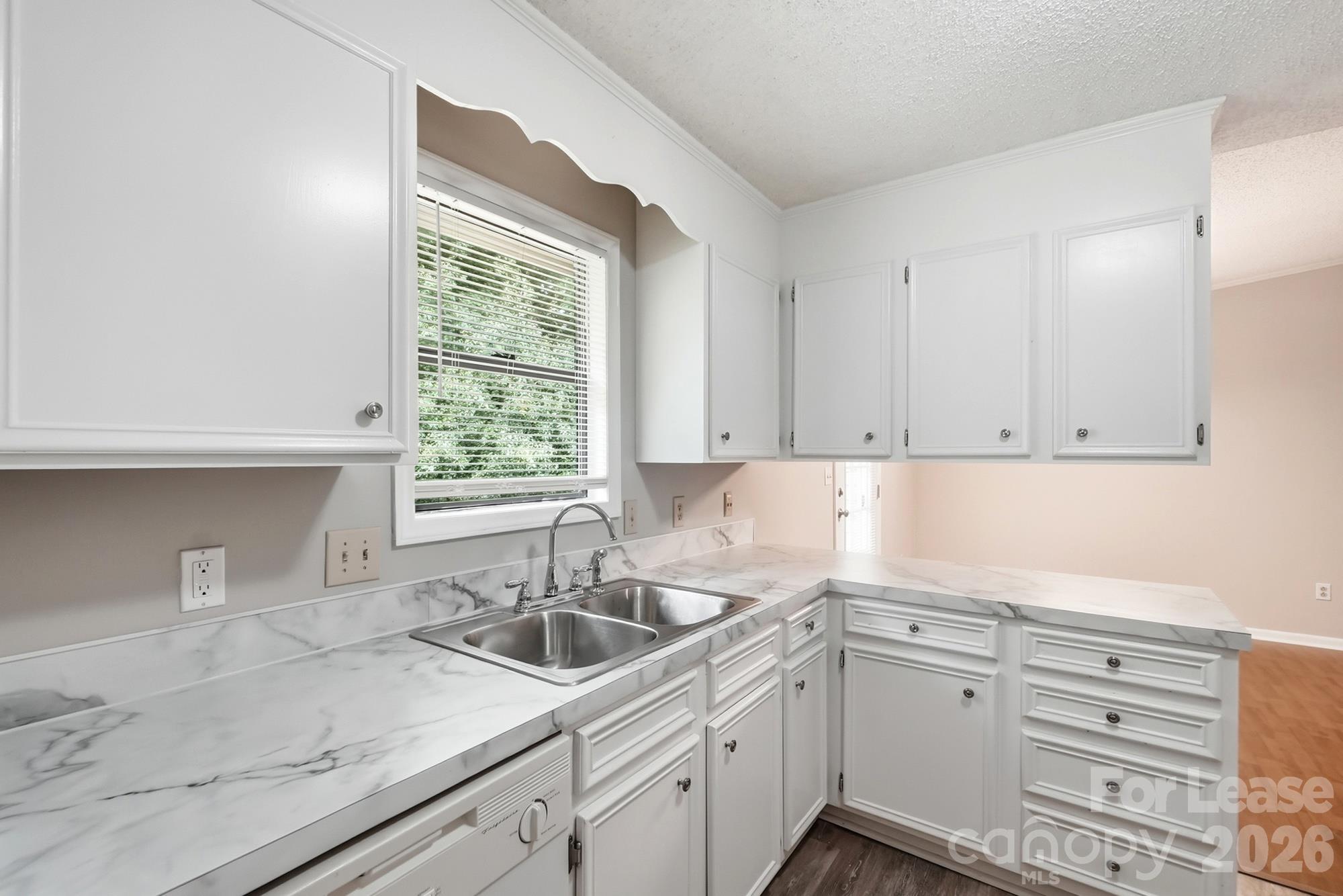 2939 Gray Feather Drive Property Photo 13