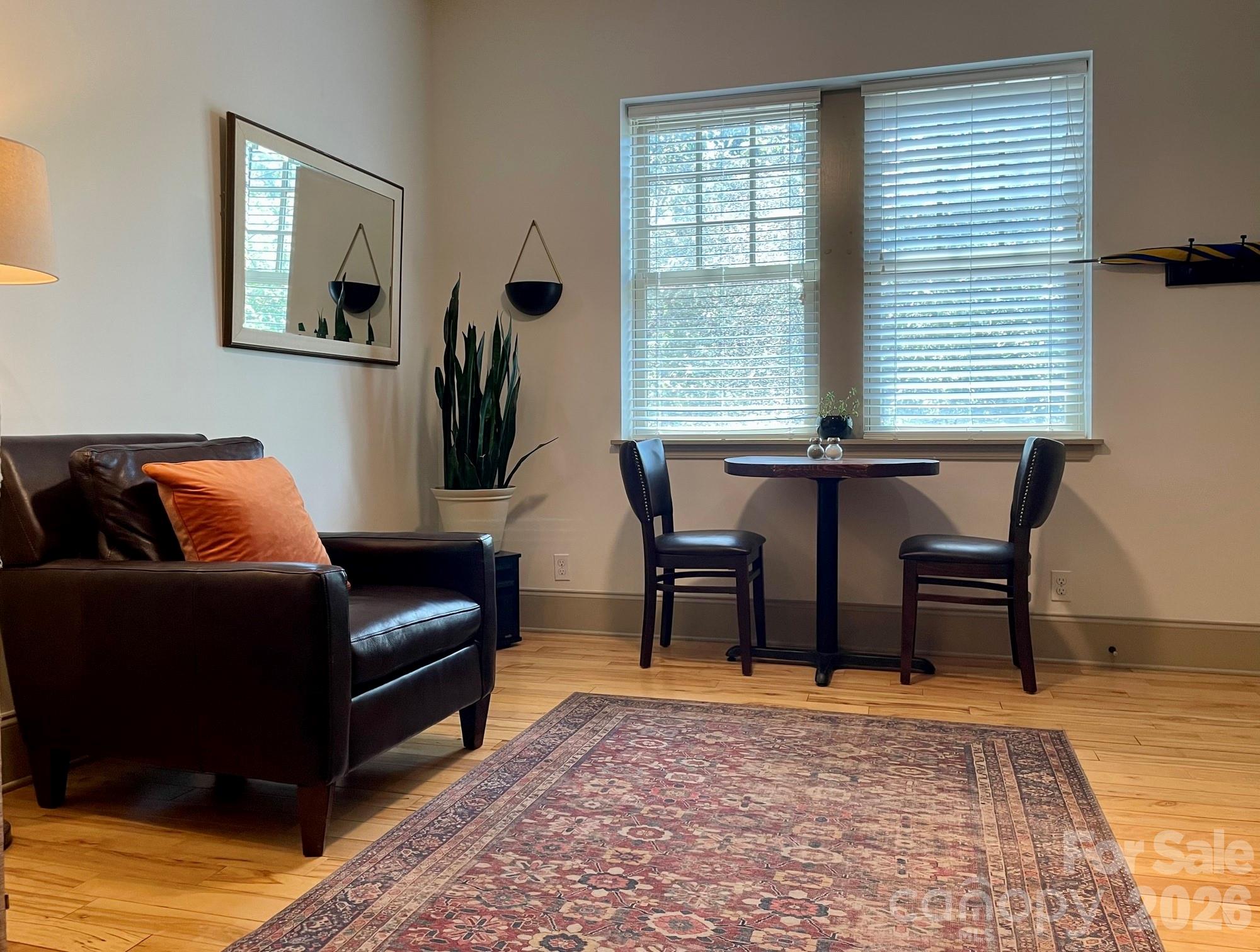 5 Walnut Street Property Photo 10
