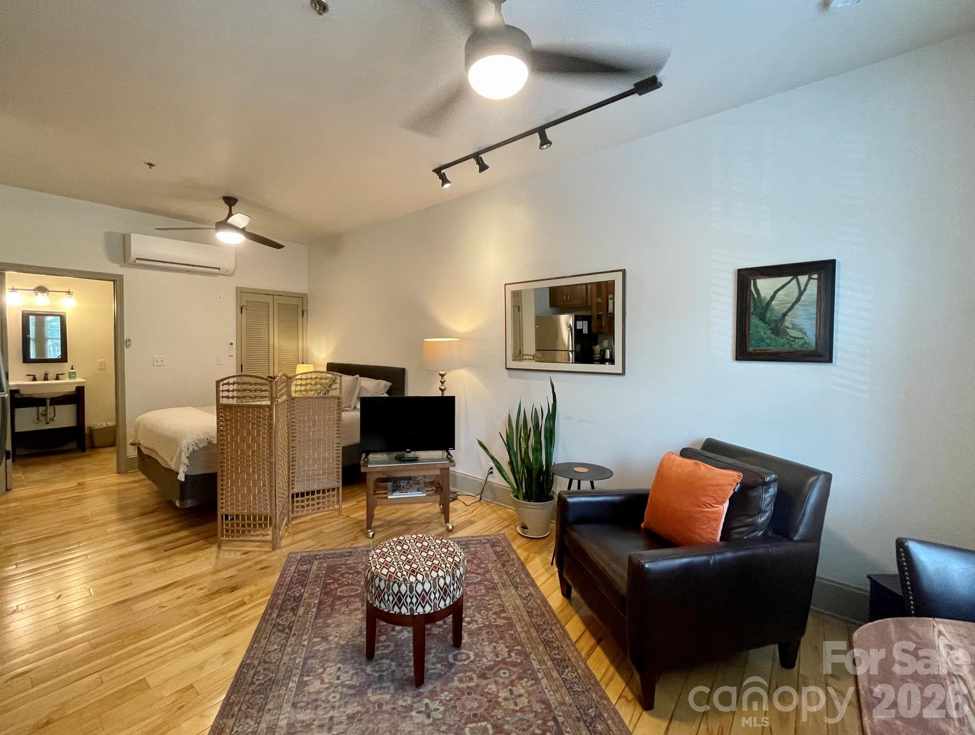 5 Walnut Street Property Photo 17