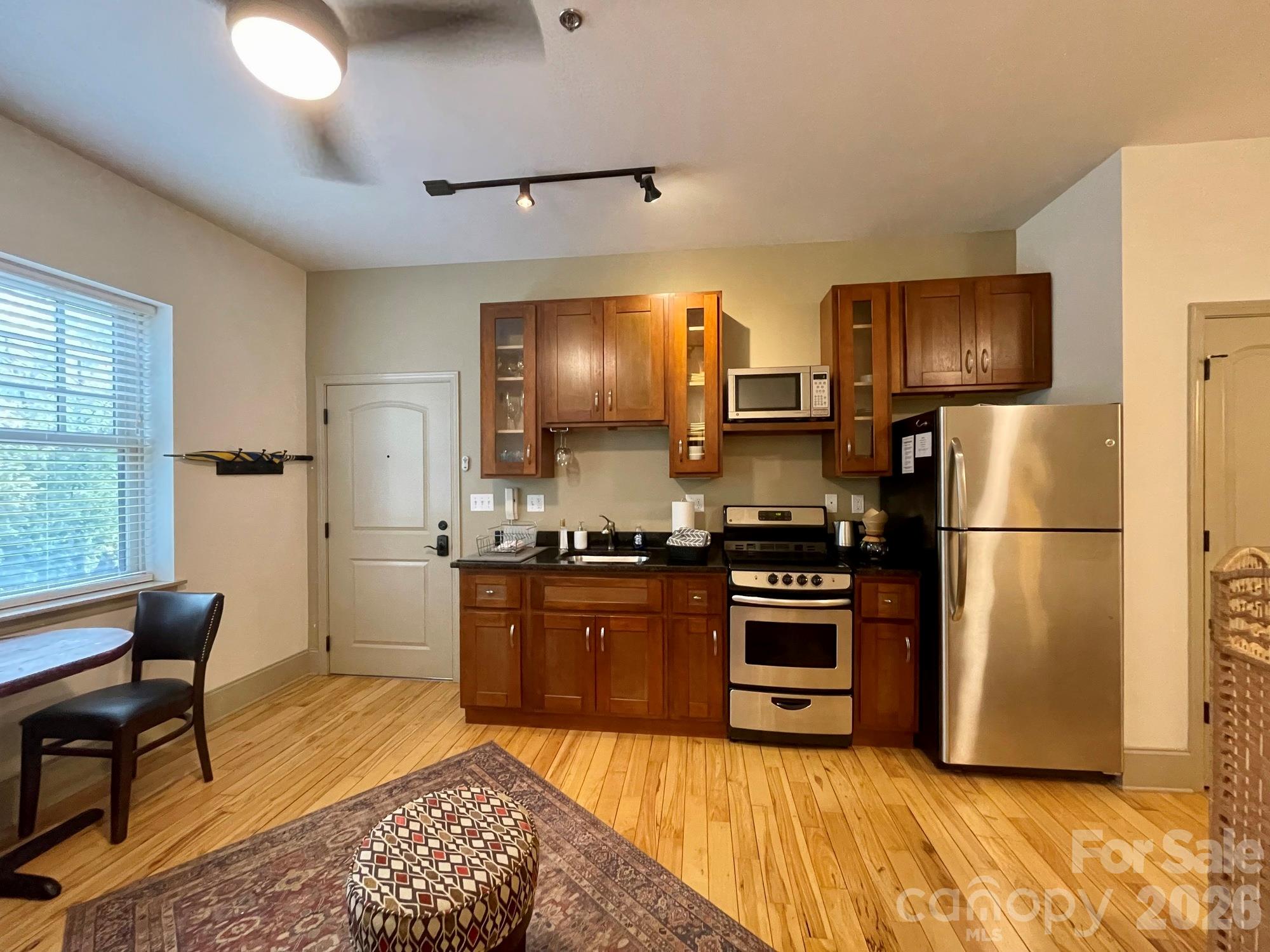 5 Walnut Street Property Photo 19