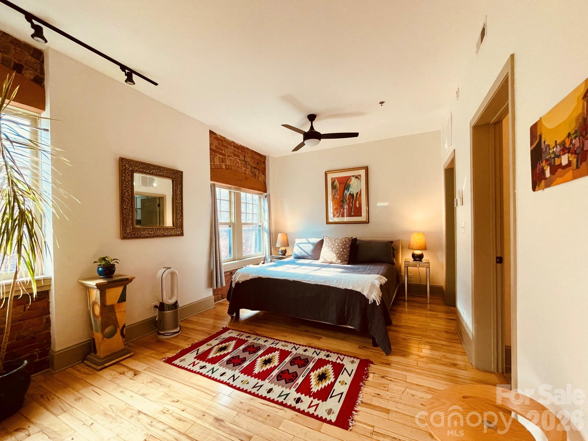 5 Walnut Street Property Photo 23