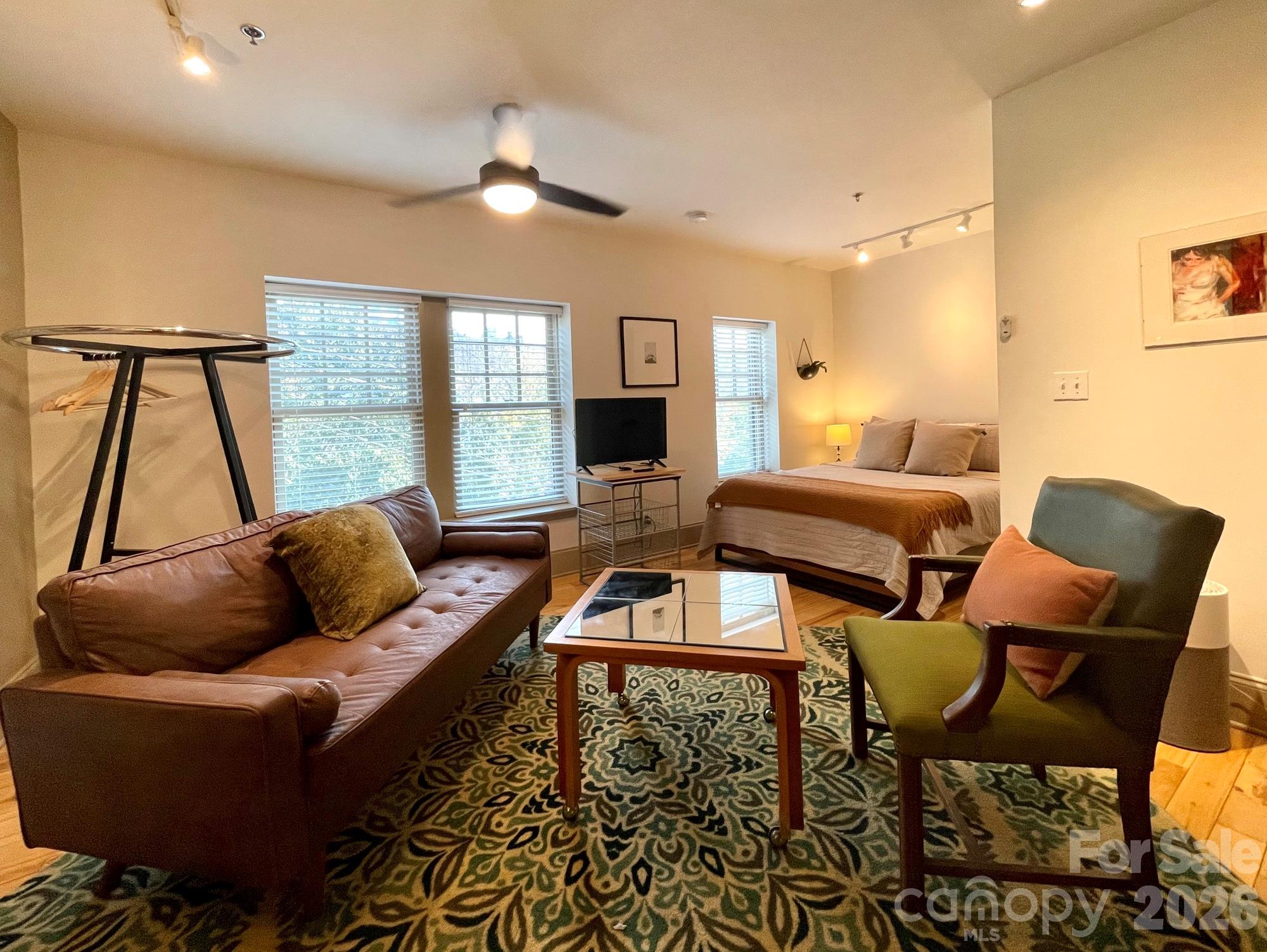 5 Walnut Street Property Photo 27