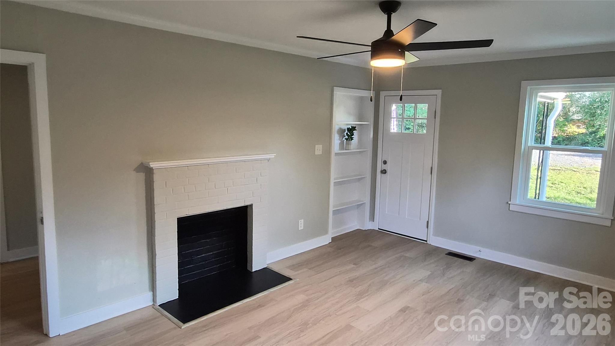 1569 Converse Street Property Photo 3
