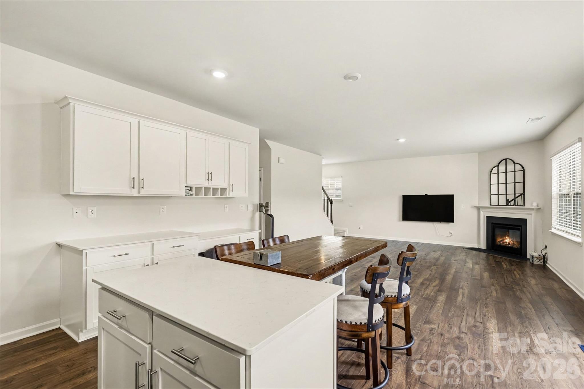7943 Stonehouse Drive Property Photo 13