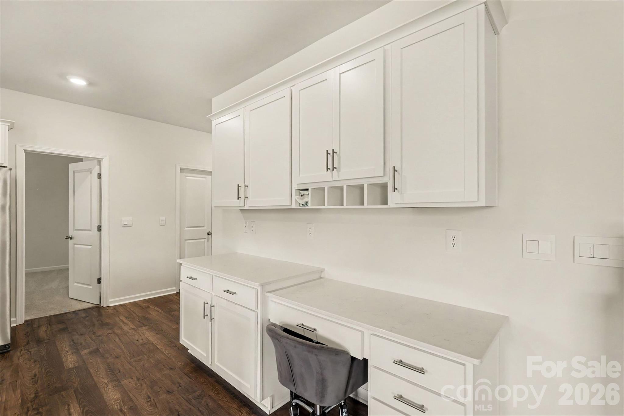 7943 Stonehouse Drive Property Photo 17
