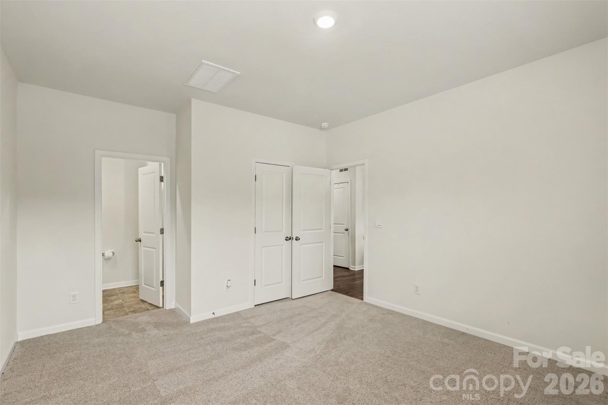 7943 Stonehouse Drive Property Photo 30